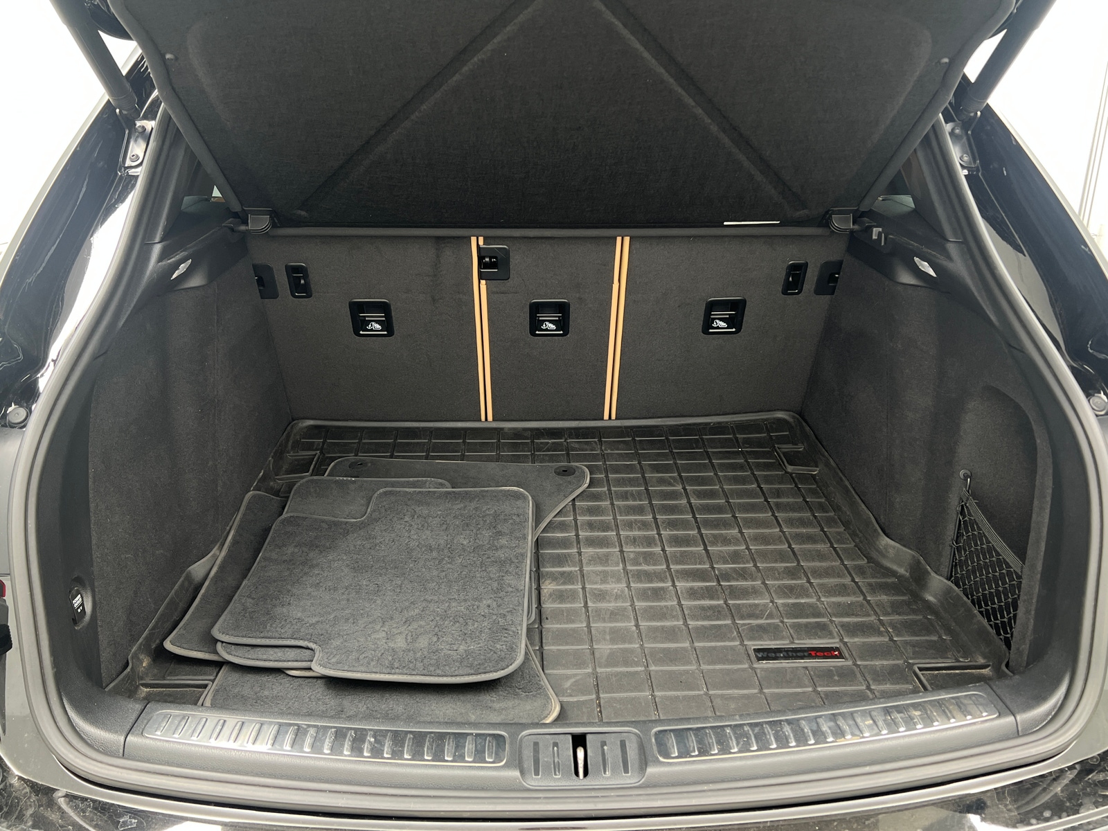 Thumbnail: 2018 Porsche Macan - 6