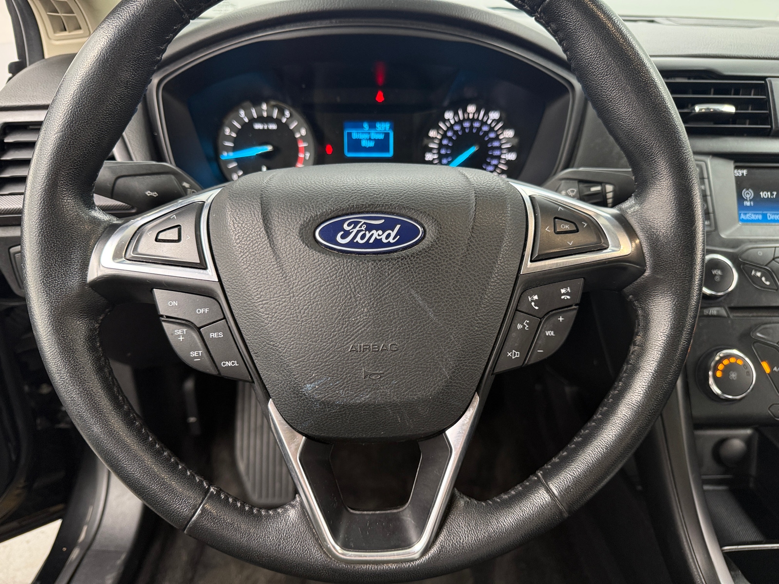 Thumbnail: 2018 Ford Fusion - 4