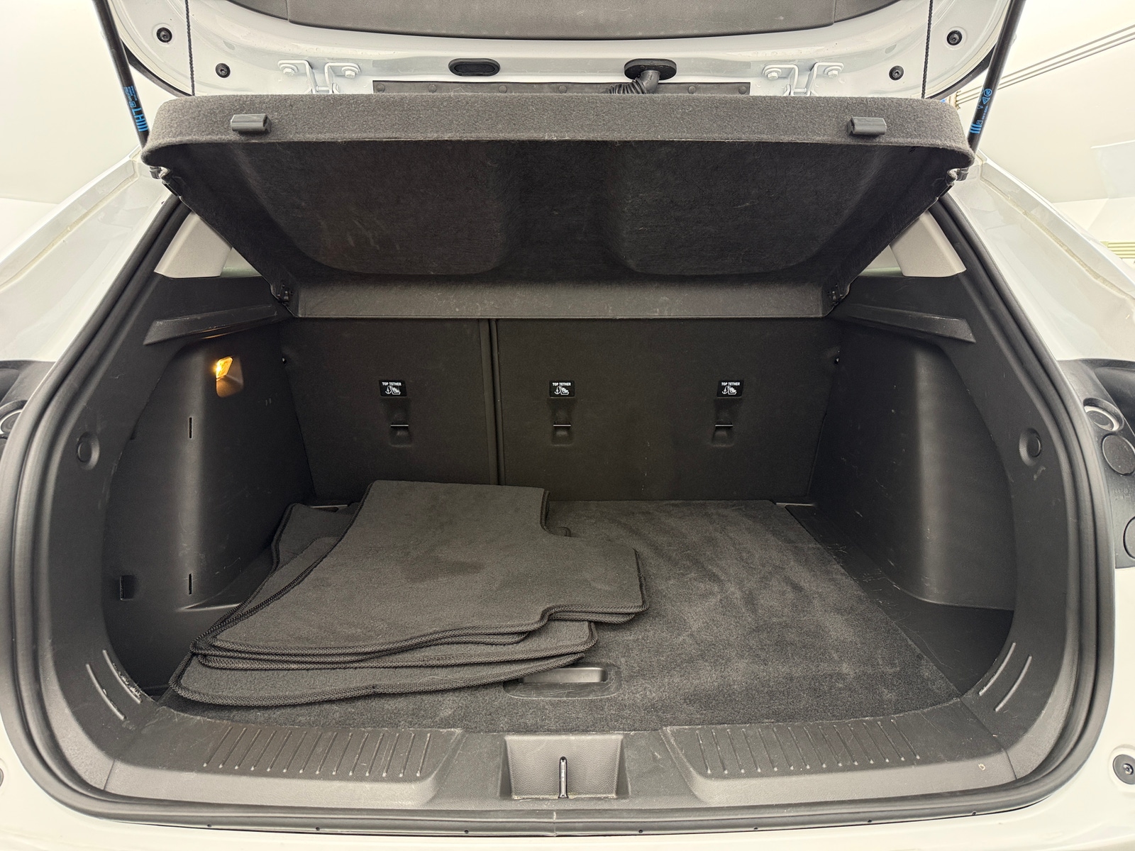 Thumbnail: 2025 Chevrolet Trax - 7