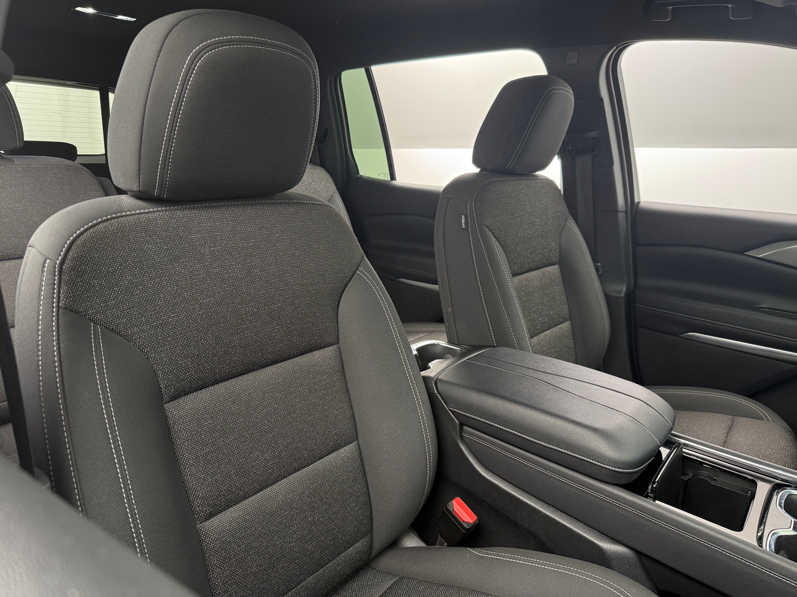 Thumbnail: 2024 Chevrolet Traverse - 2