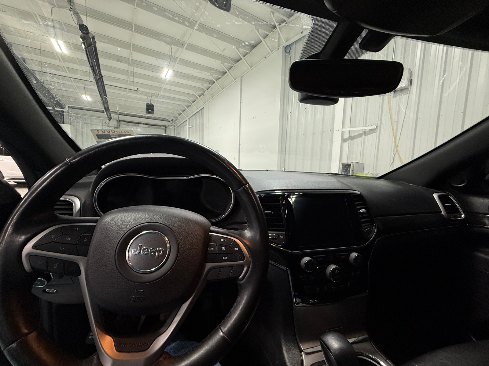 Thumbnail: 2019 Jeep Grand Cherokee - 2