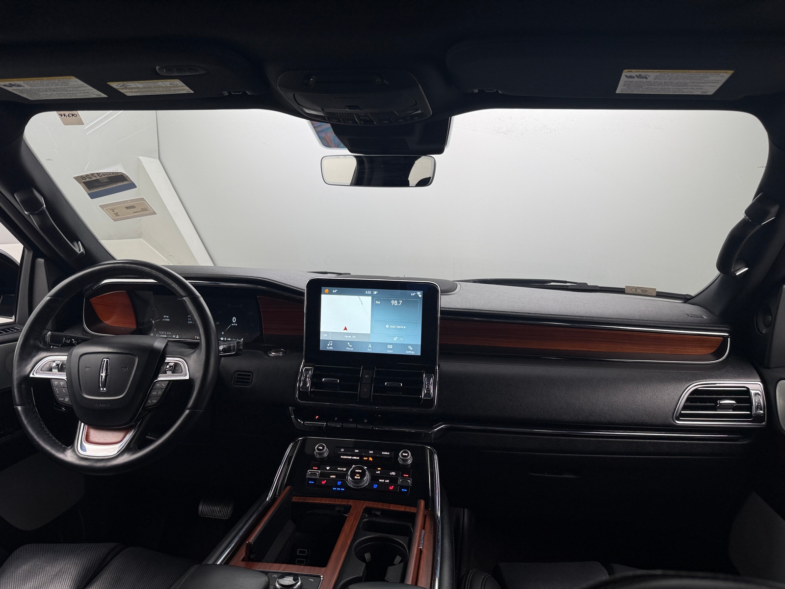 Thumbnail: 2018 Lincoln Navigator - 2