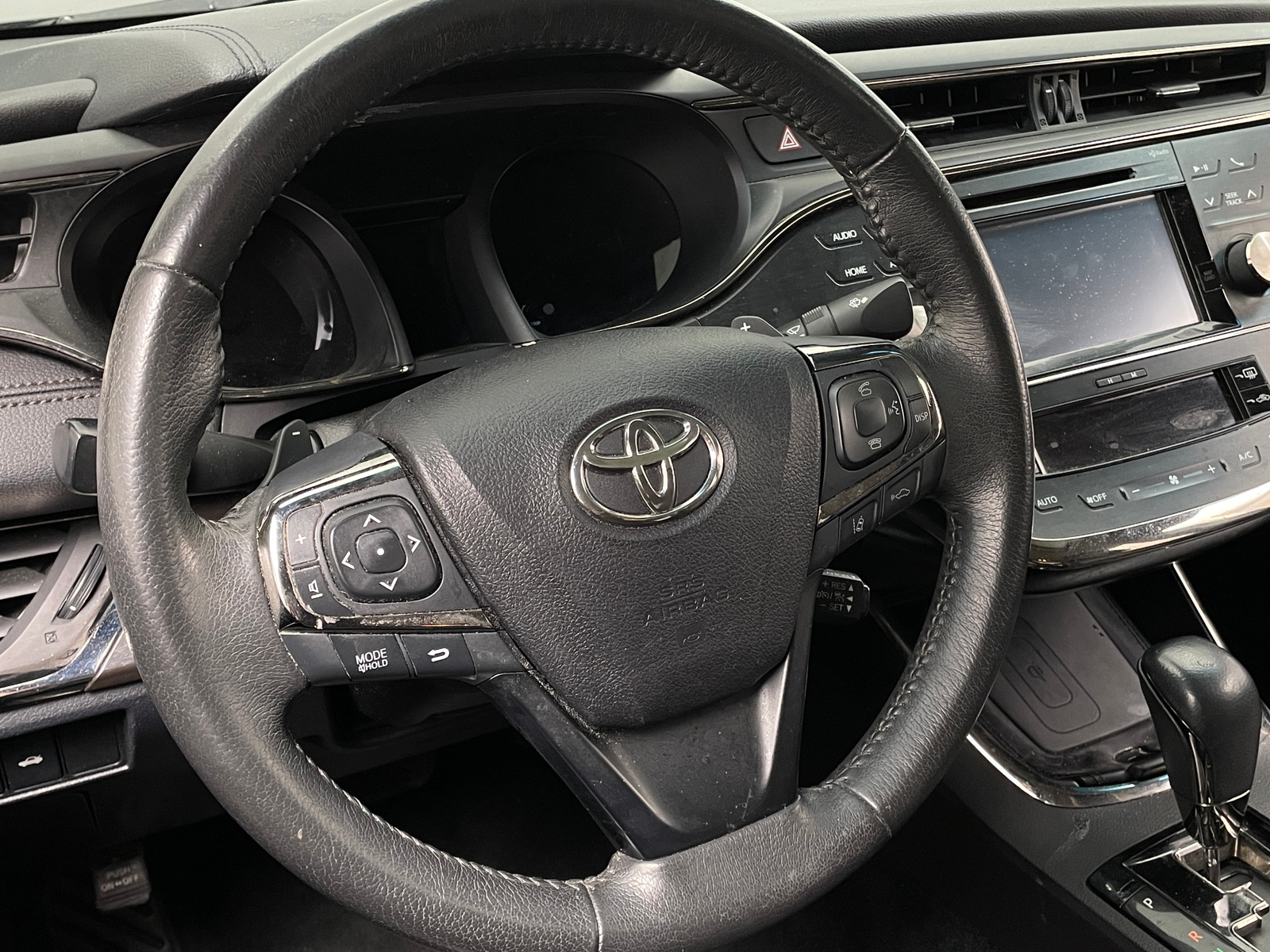 Thumbnail: 2018 Toyota Avalon - 4