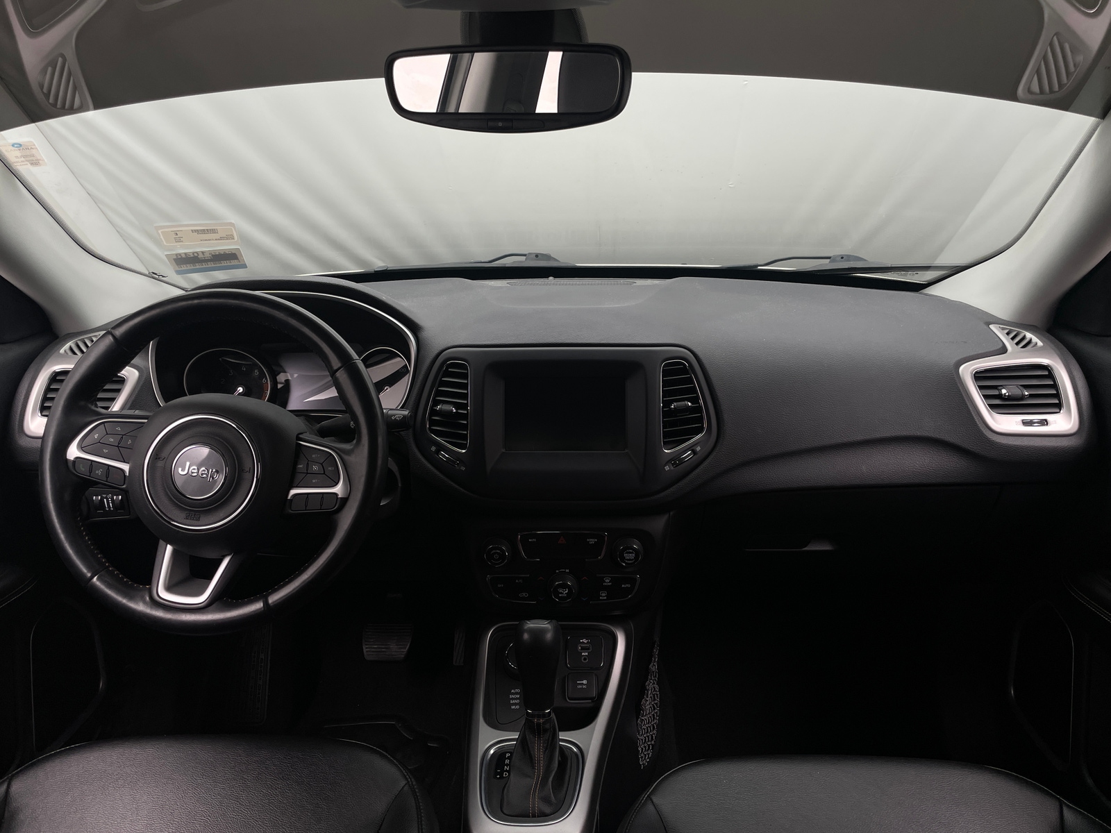 Thumbnail: 2020 Jeep Compass - 3