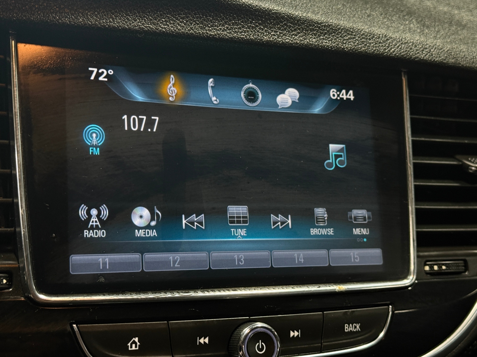 Thumbnail: 2018 Buick Encore - 4