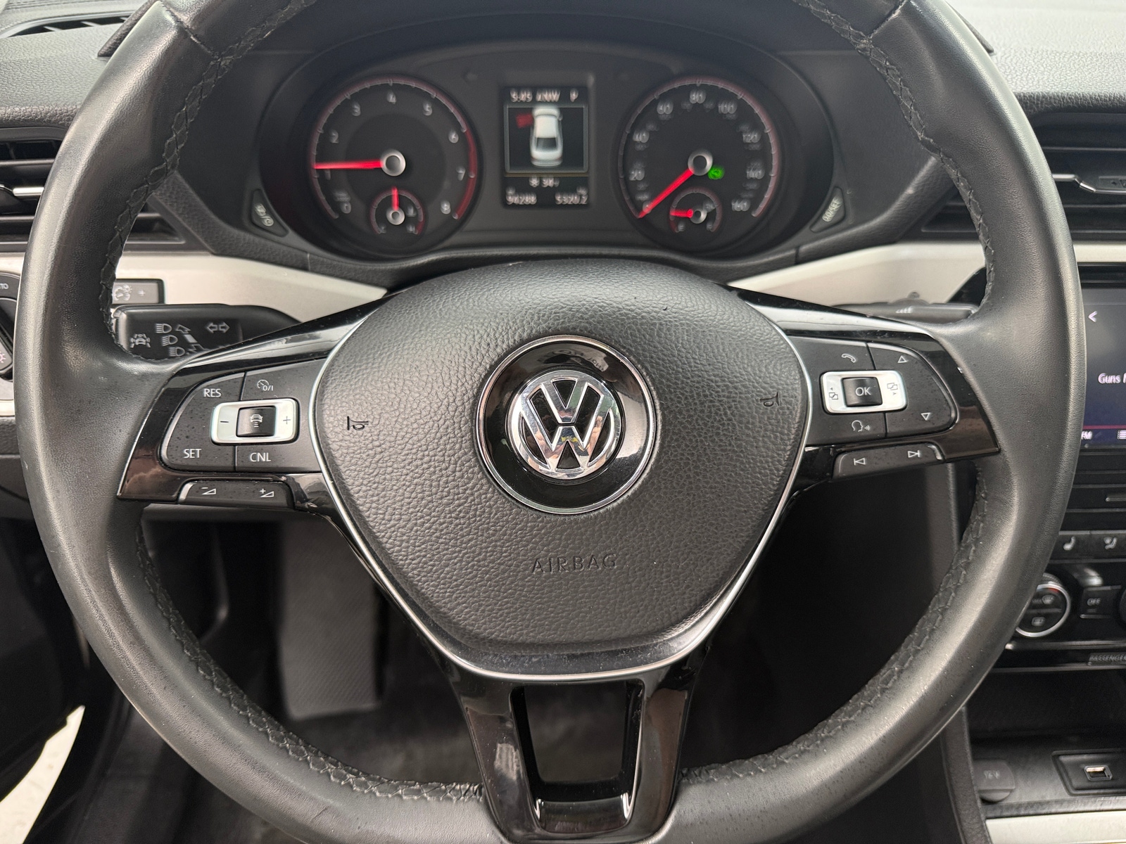 Thumbnail: 2021 Volkswagen Passat - 4