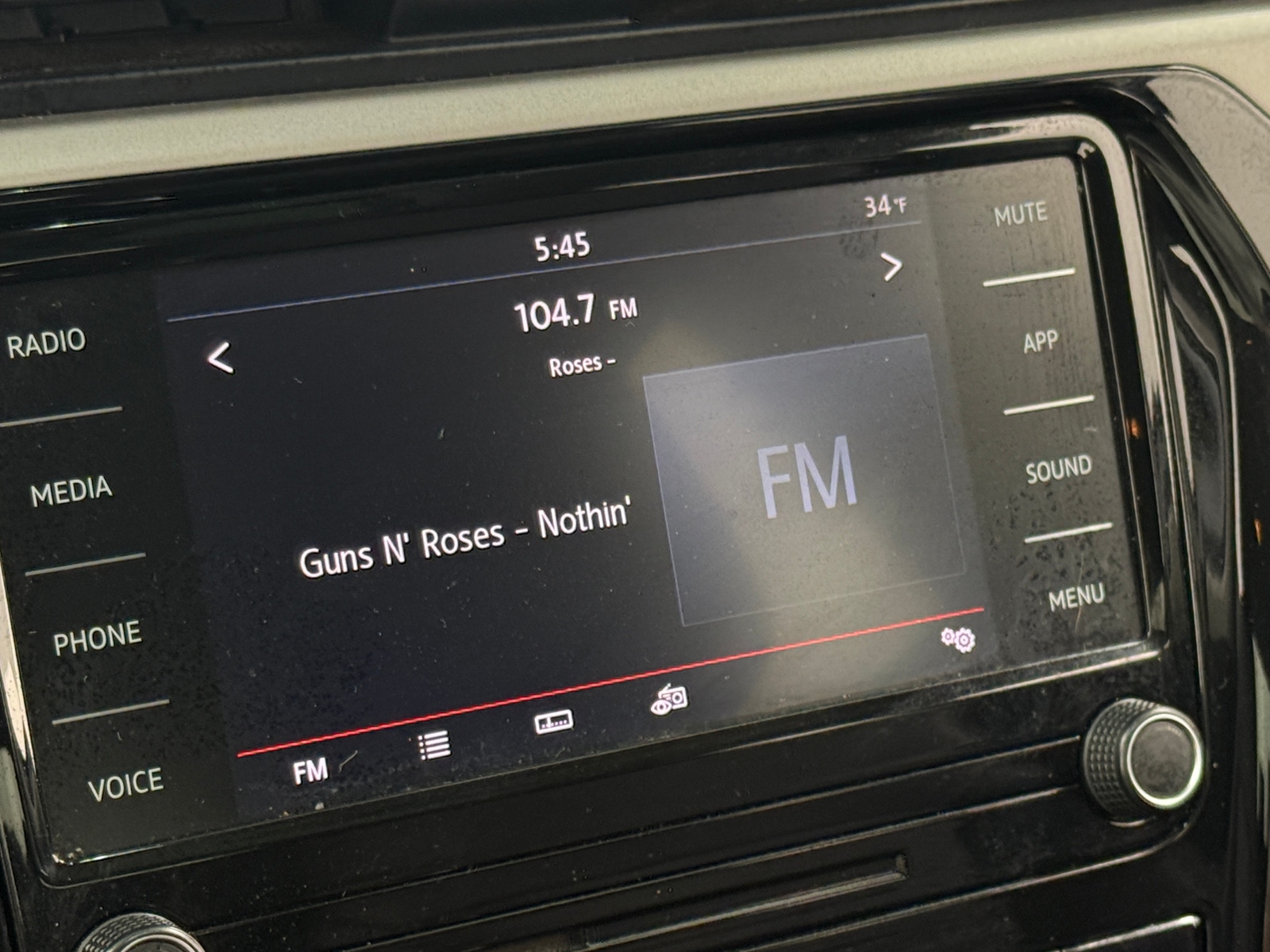 Thumbnail: 2021 Volkswagen Passat - 3