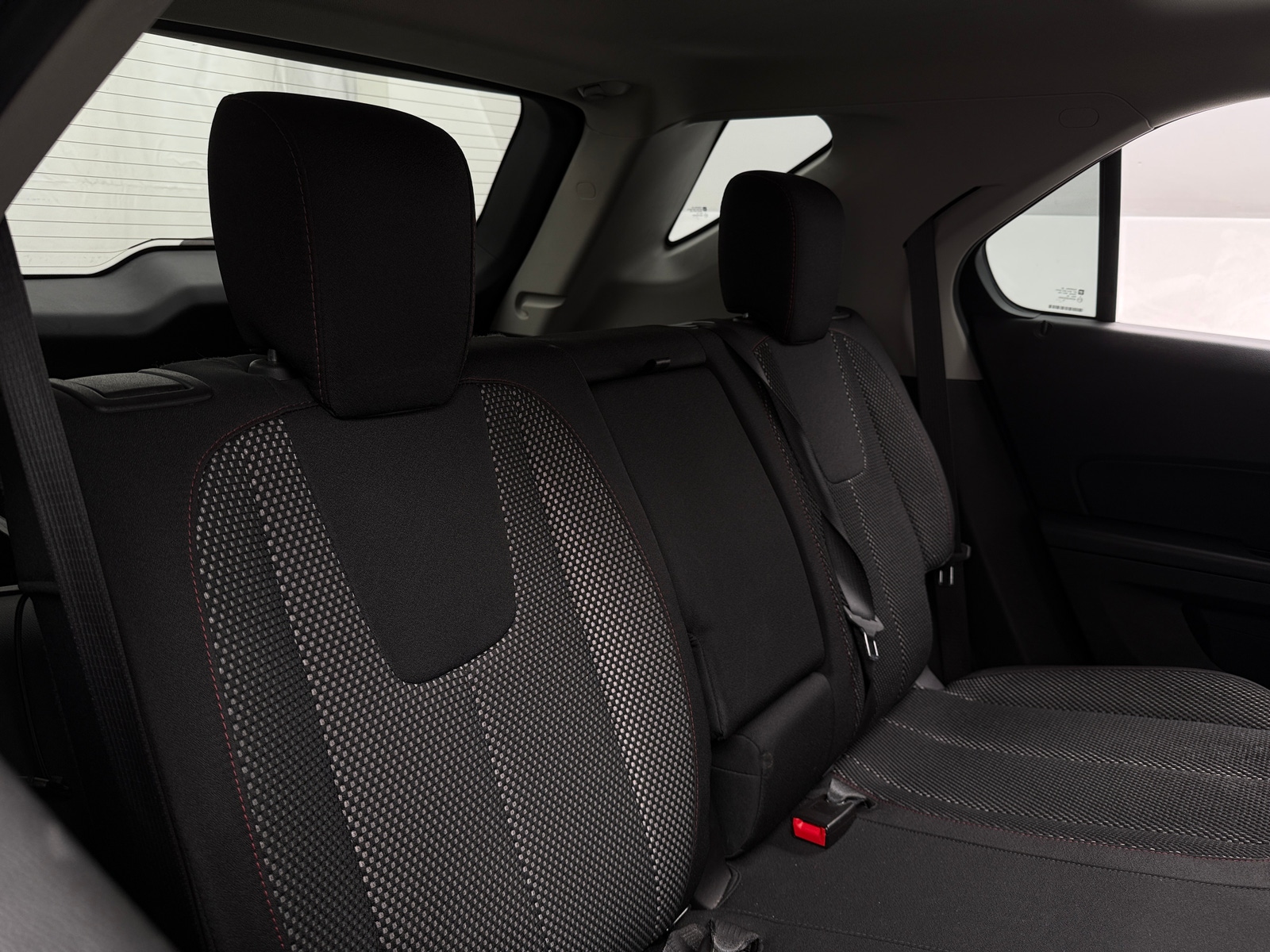 Thumbnail: 2016 Chevrolet Equinox - 6