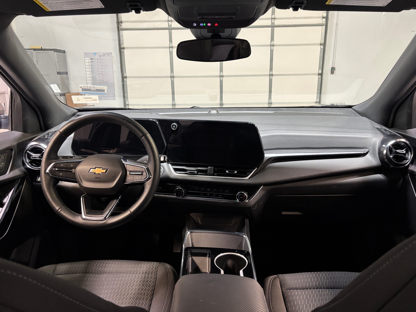 Thumbnail: 2025 Chevrolet Equinox - 3