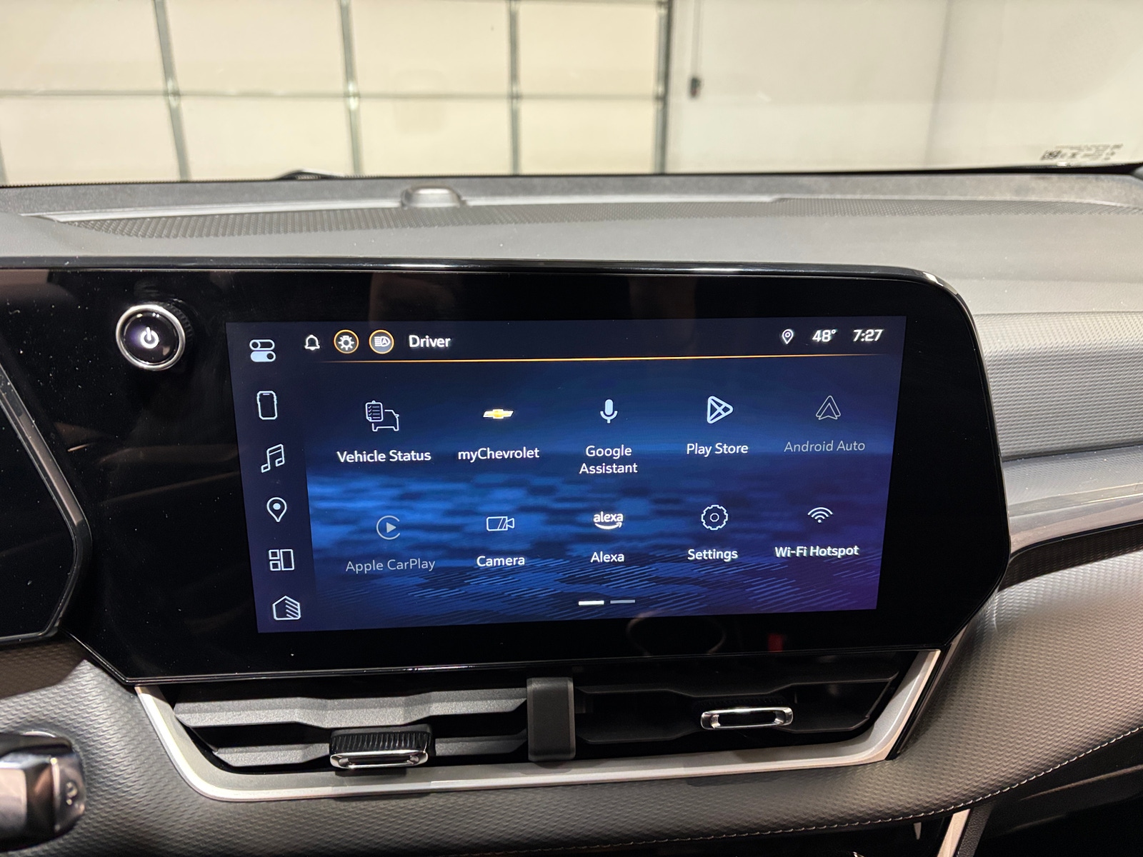 Thumbnail: 2025 Chevrolet Equinox - 4