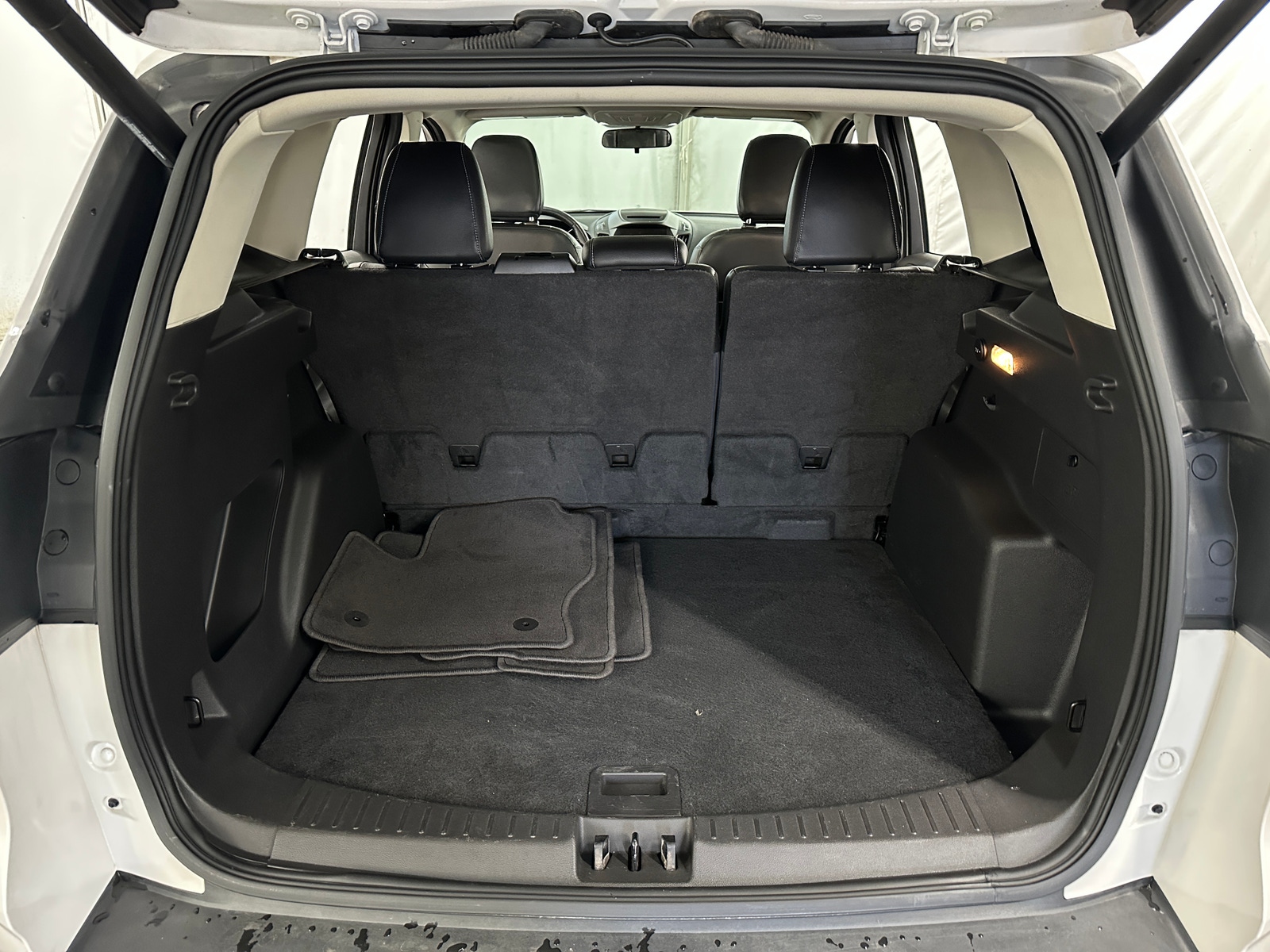 Thumbnail: 2018 Ford Escape - 6