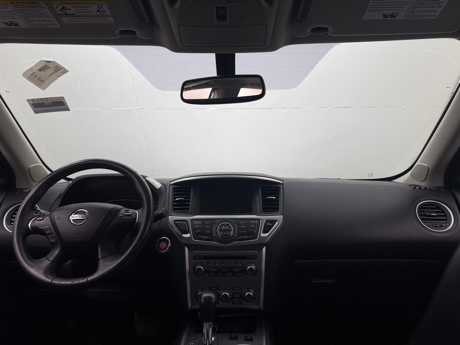 Thumbnail: 2017 Nissan Pathfinder - 2