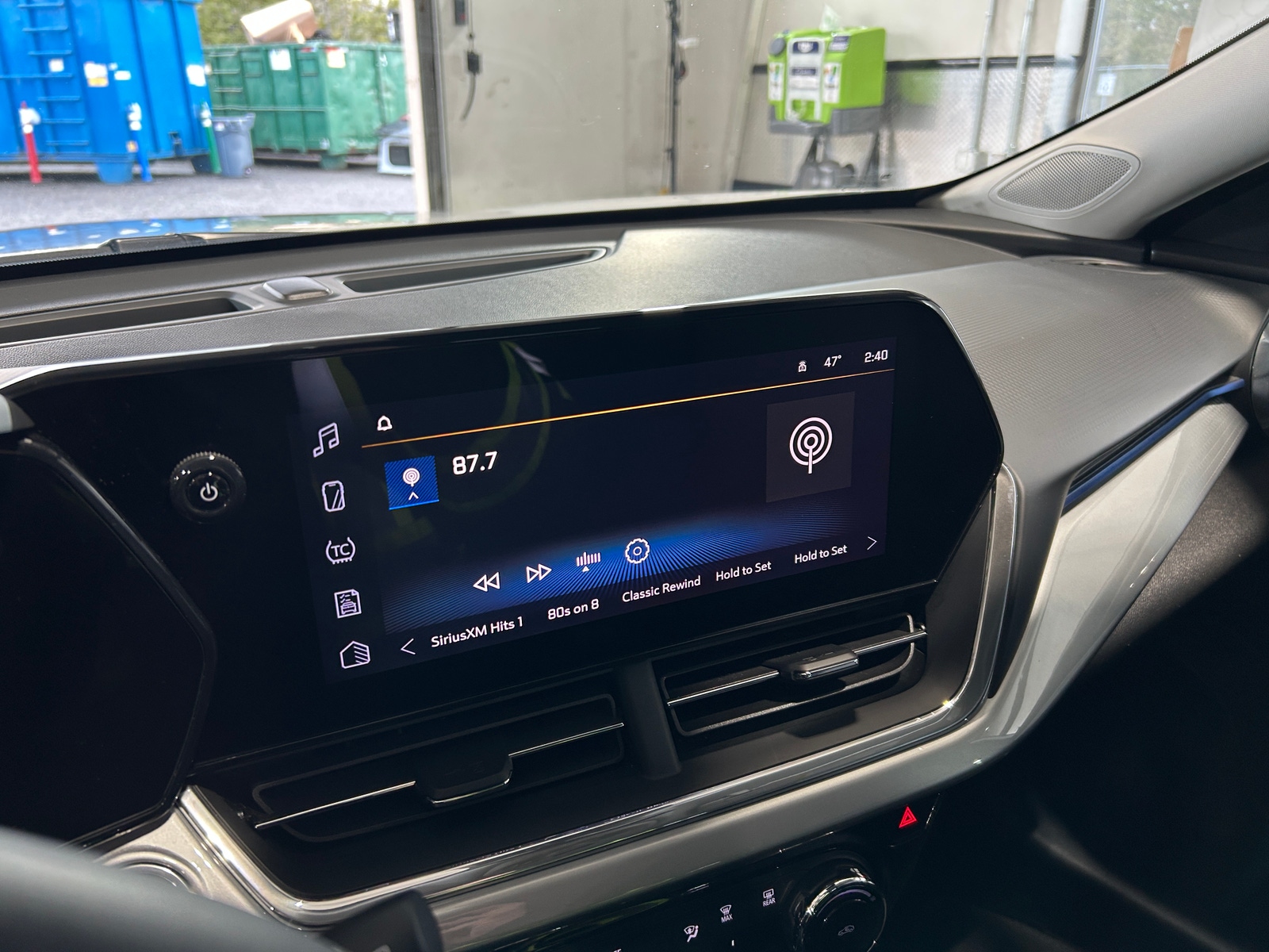 Thumbnail: 2025 Chevrolet Trax - 4