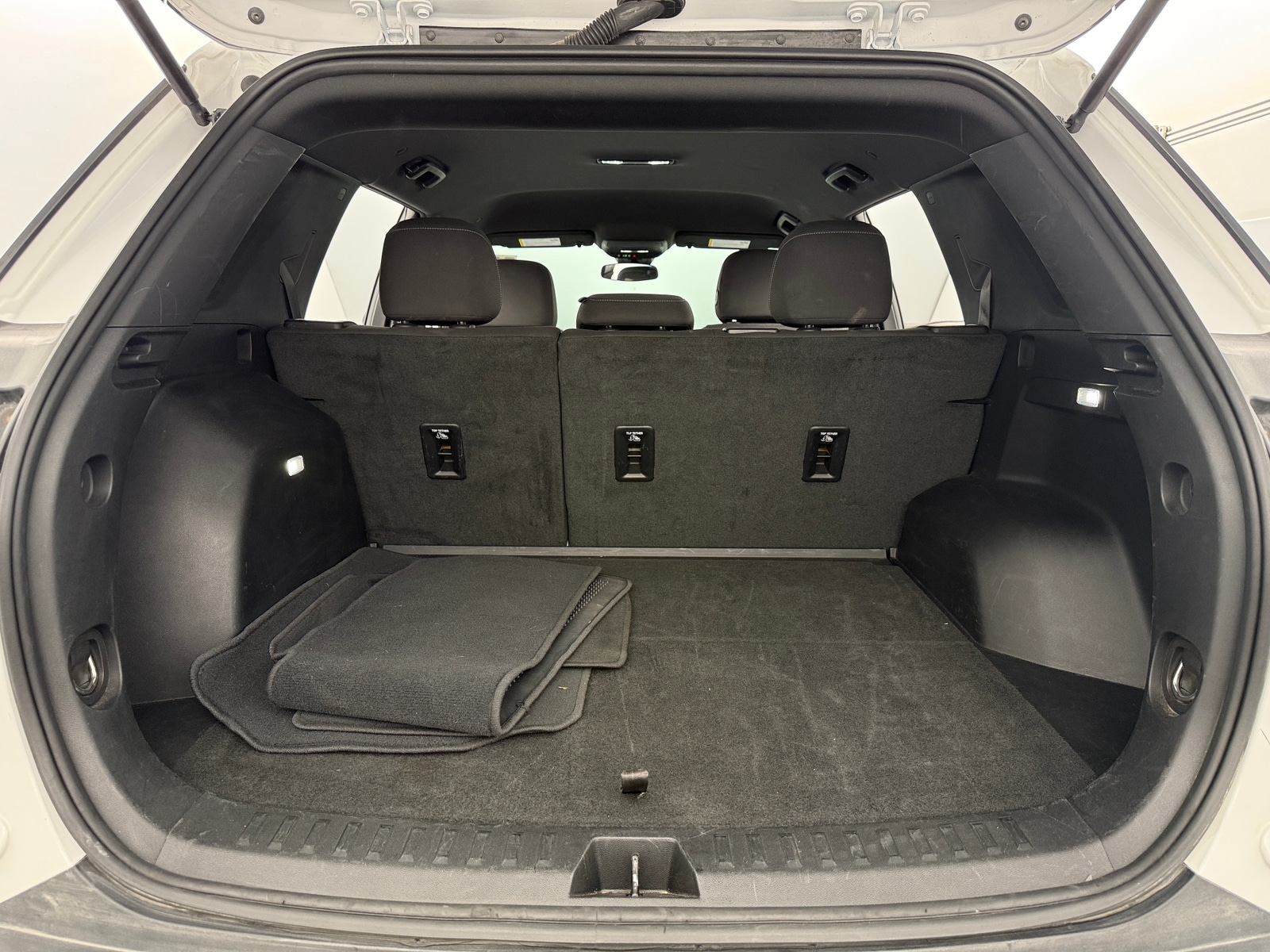 Thumbnail: 2025 Chevrolet Equinox - 7