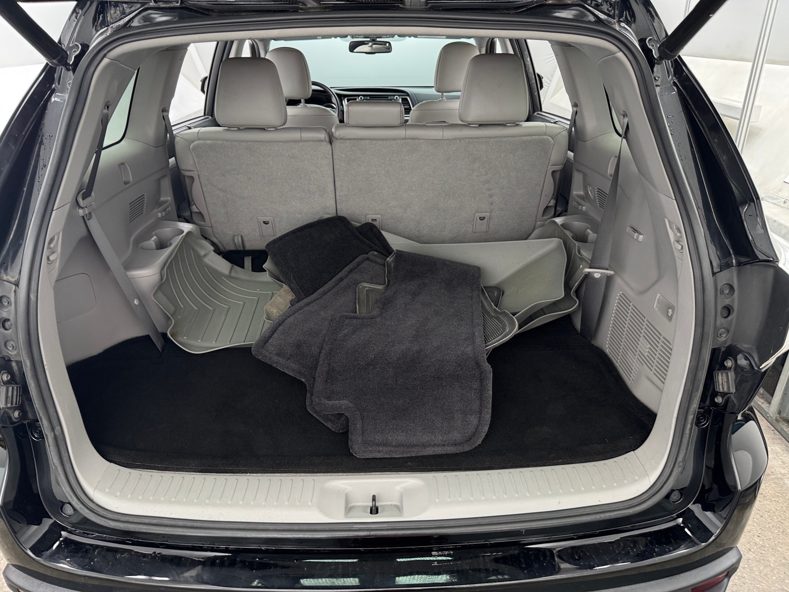 Thumbnail: 2016 Toyota Highlander - 6