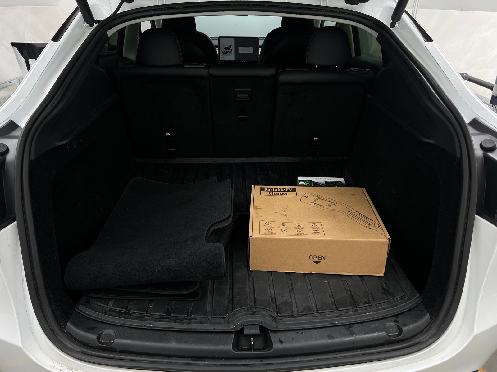 Thumbnail: 2025 Tesla Model Y - 6