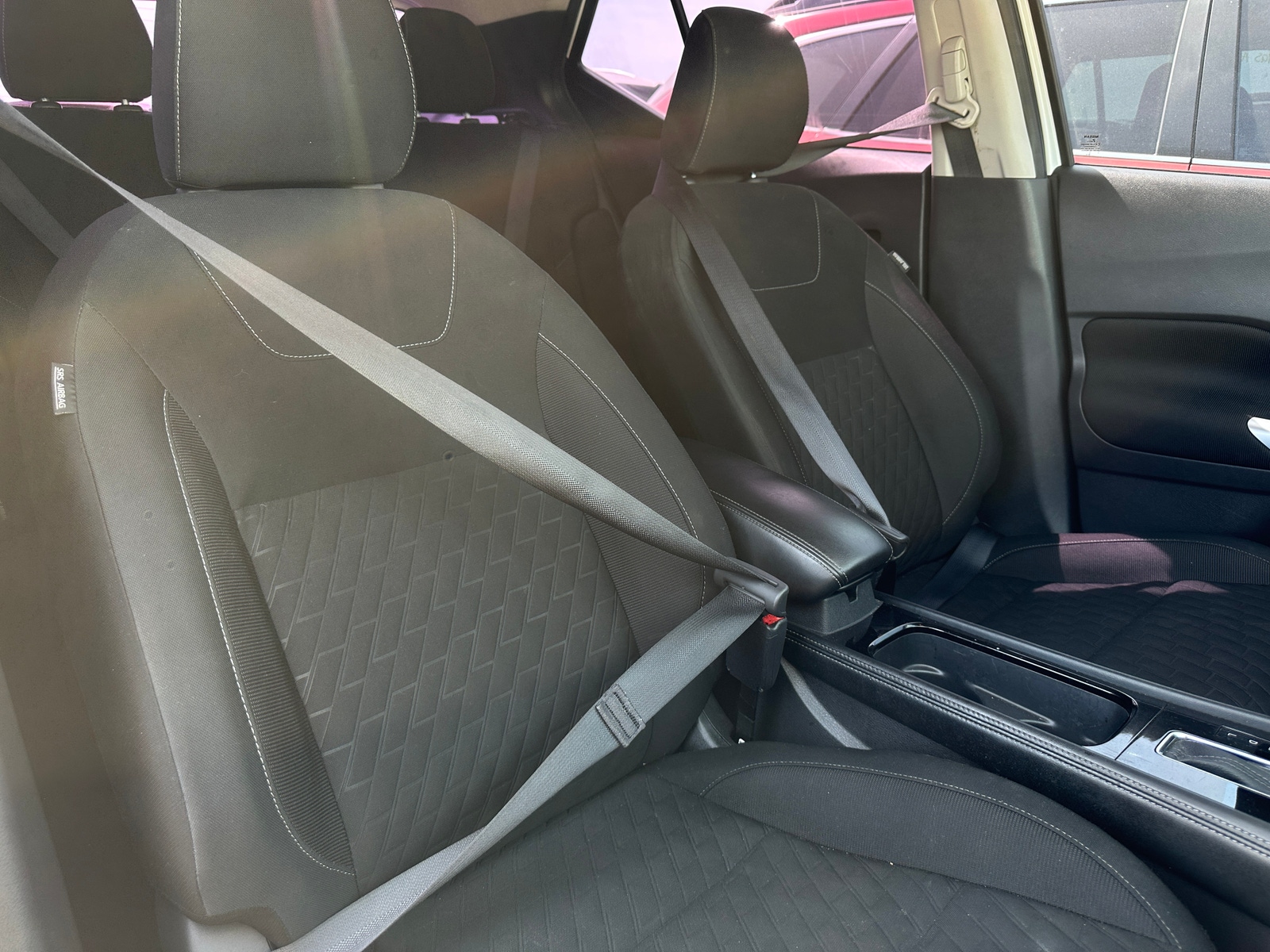 Thumbnail: 2020 Nissan Kicks - 2