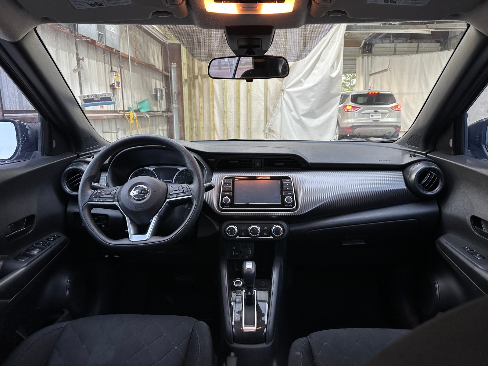 Thumbnail: 2020 Nissan Kicks - 3