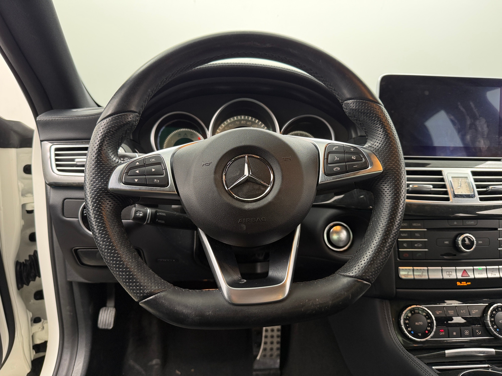 Thumbnail: 2018 Mercedes-Benz CLS - 4