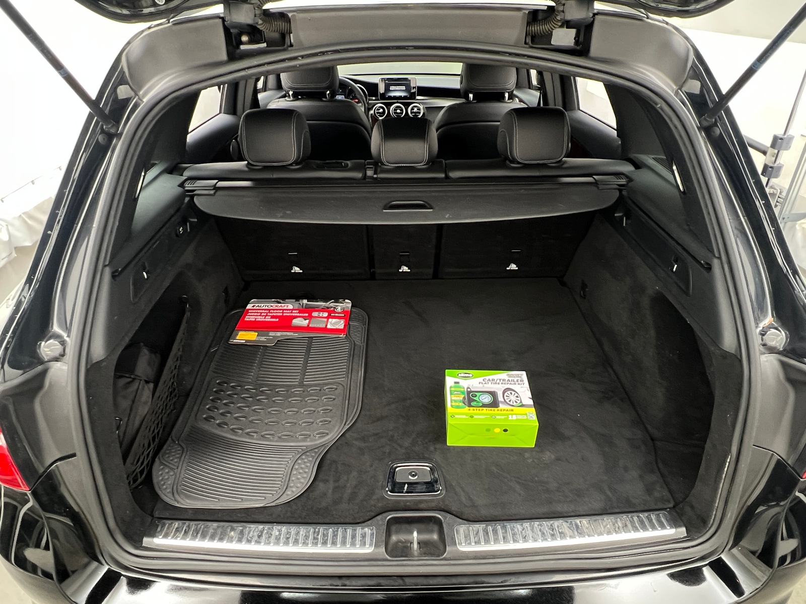 Thumbnail: 2017 Mercedes-Benz GLC - 6