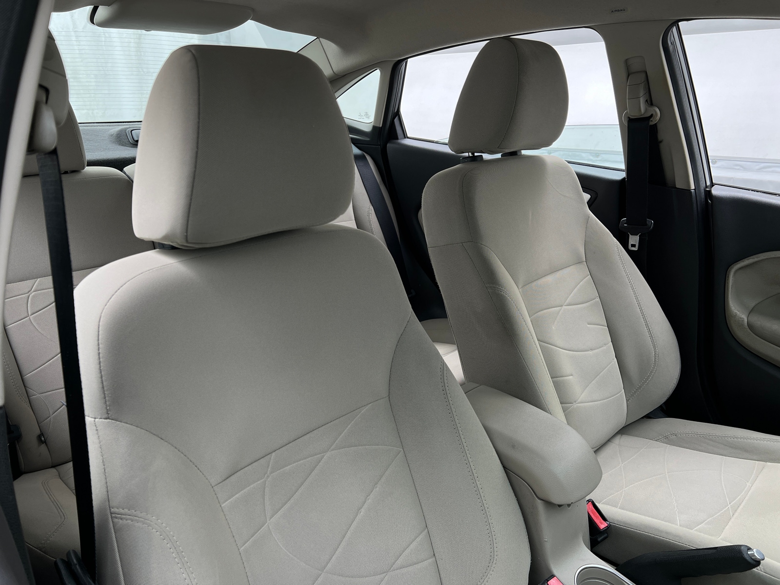 Thumbnail: 2015 Ford Fiesta - 2