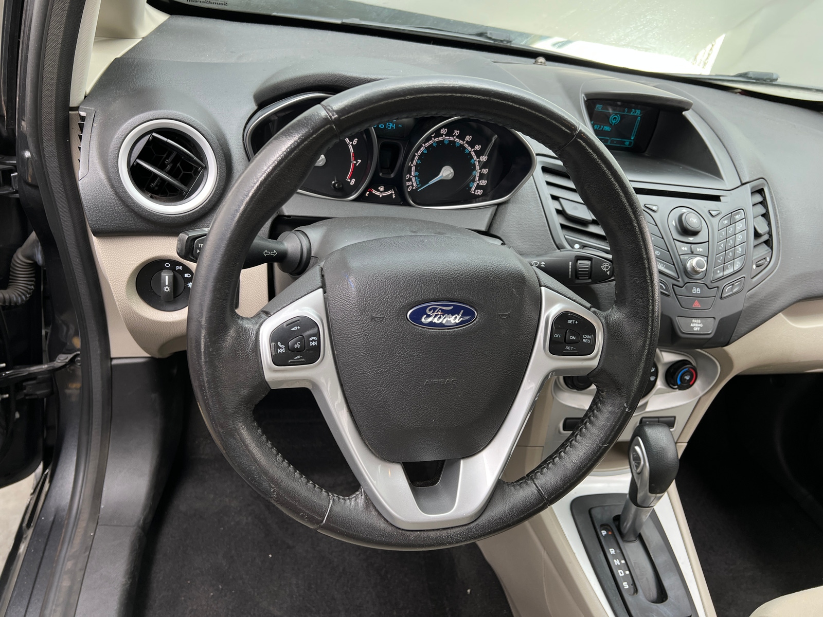 Thumbnail: 2015 Ford Fiesta - 5