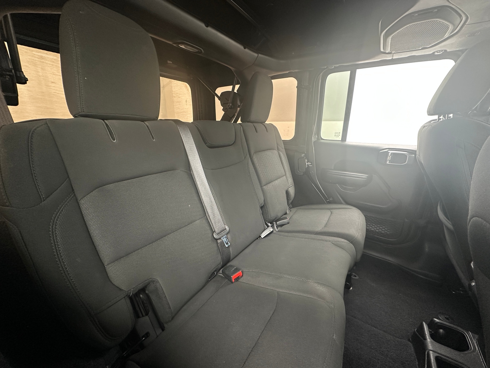 Thumbnail: 2019 Jeep Wrangler - 6