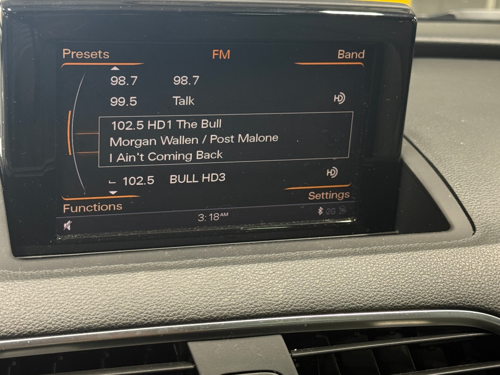 Thumbnail: 2018 Audi Q3 - 3