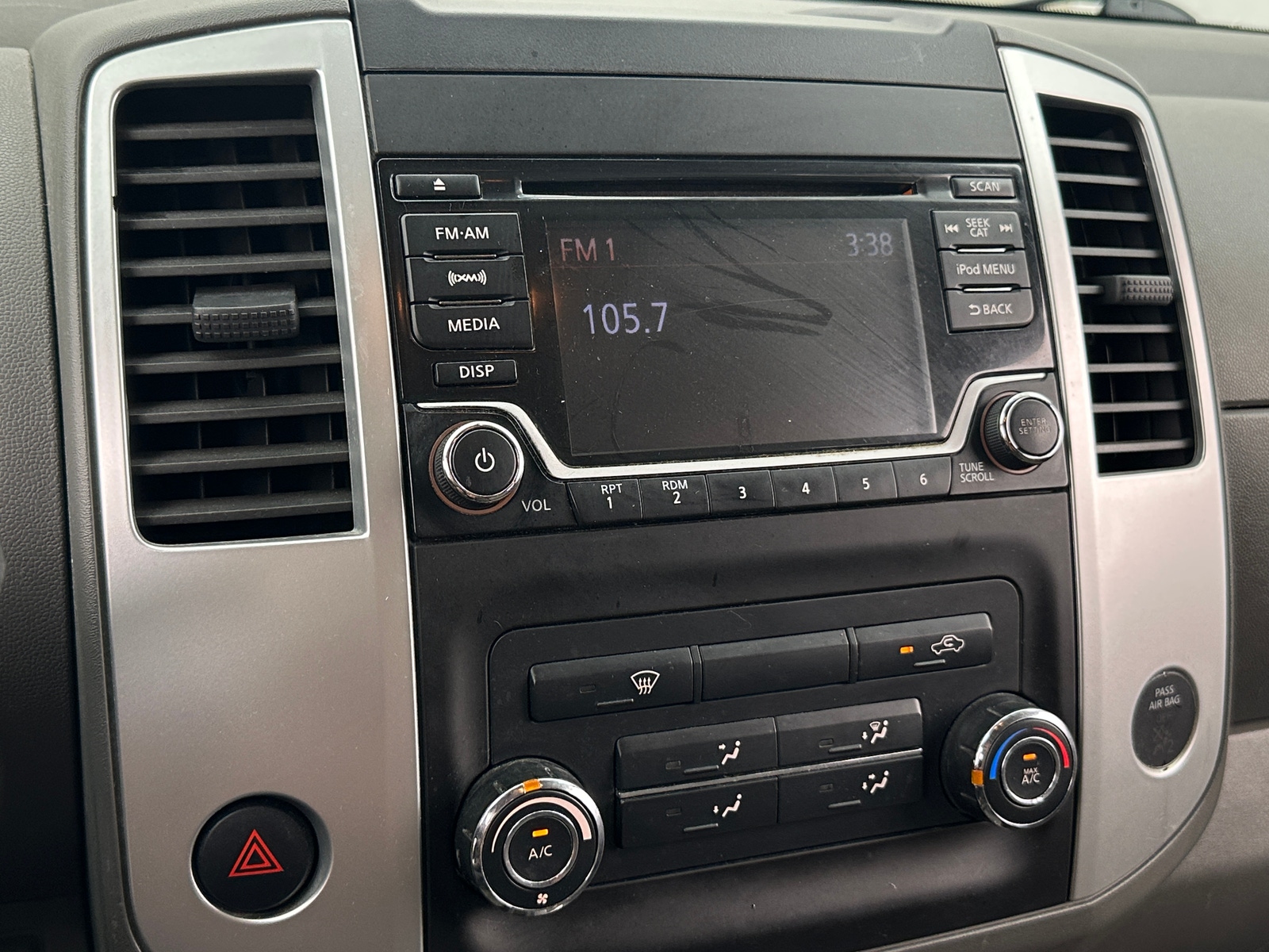 Thumbnail: 2017 Nissan Frontier - 4