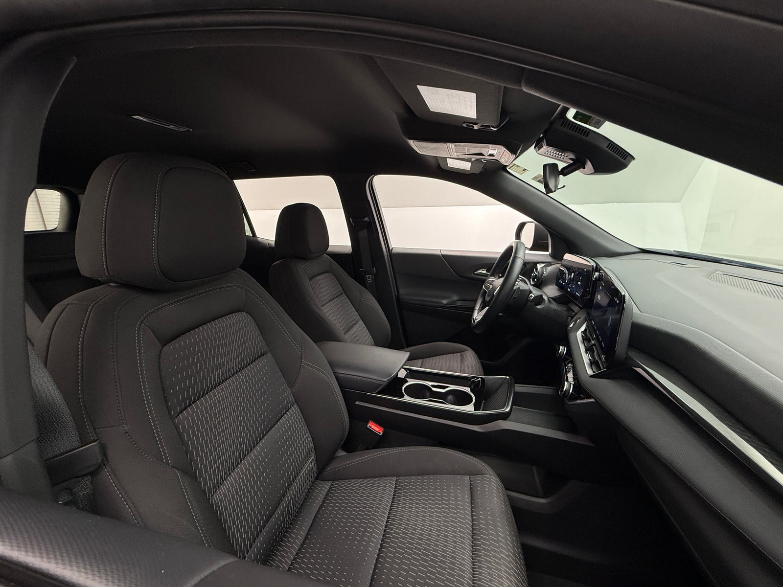 Thumbnail: 2025 Chevrolet Equinox - 2