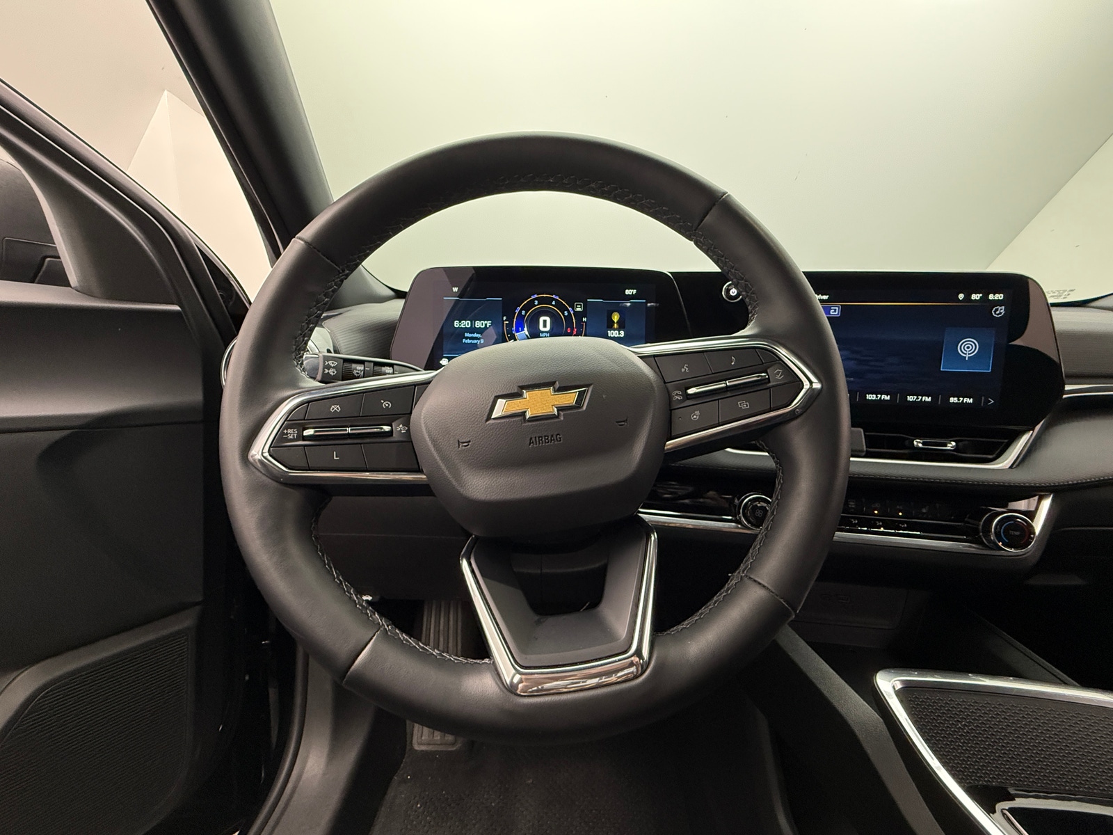 Thumbnail: 2025 Chevrolet Equinox - 5