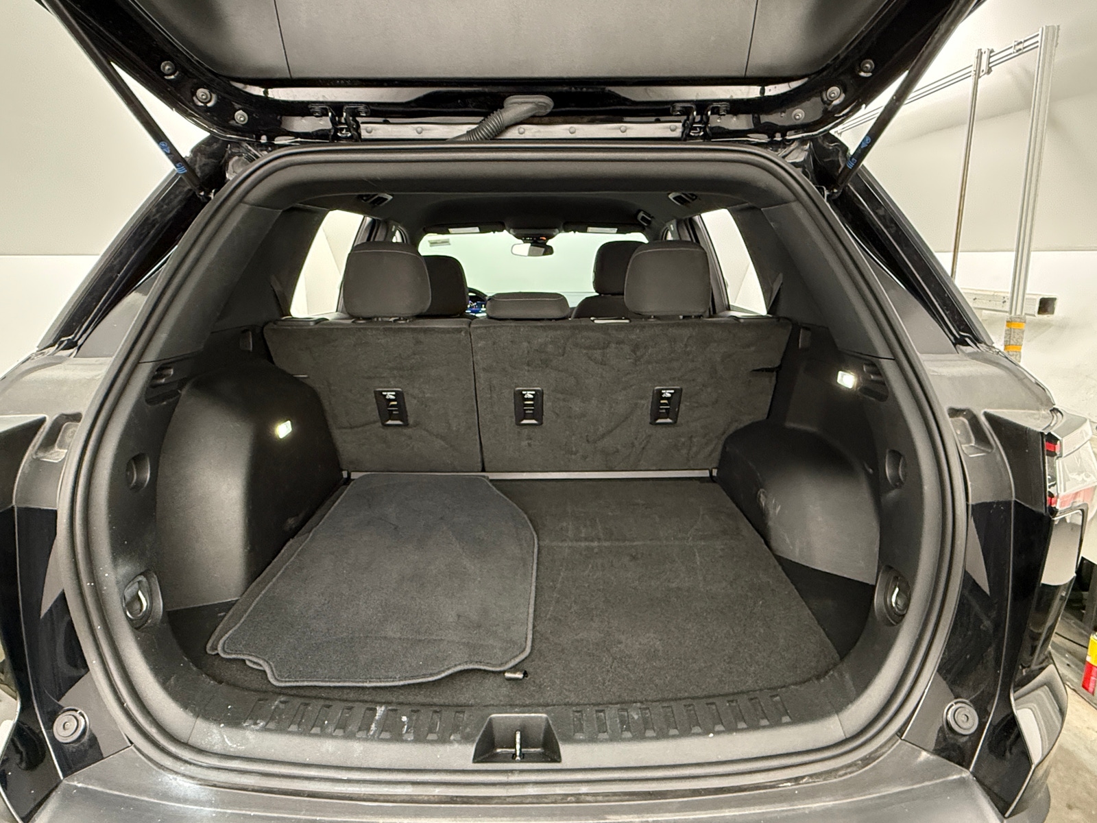 Thumbnail: 2025 Chevrolet Equinox - 7