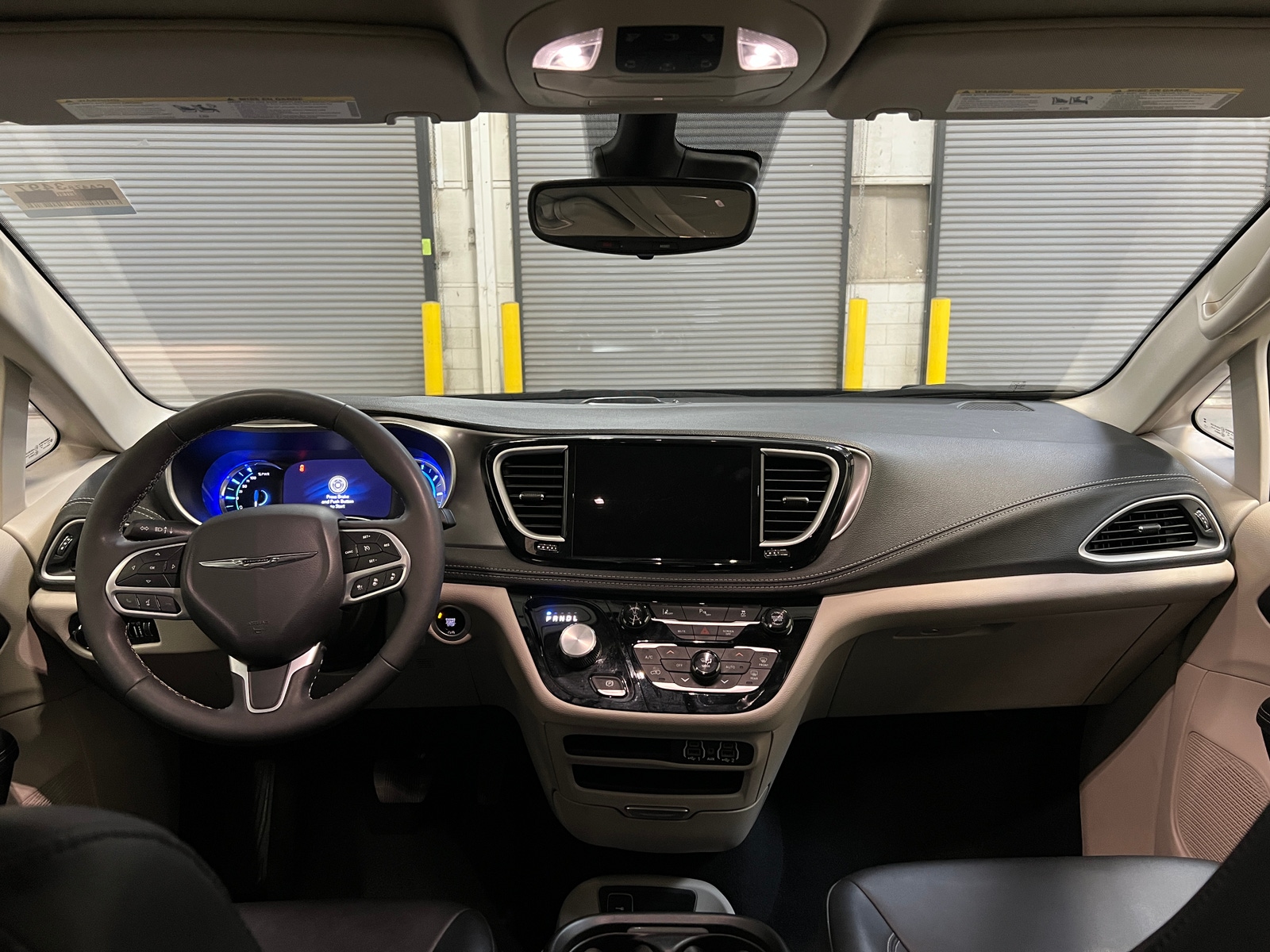 Thumbnail: 2024 Chrysler Pacifica - 2