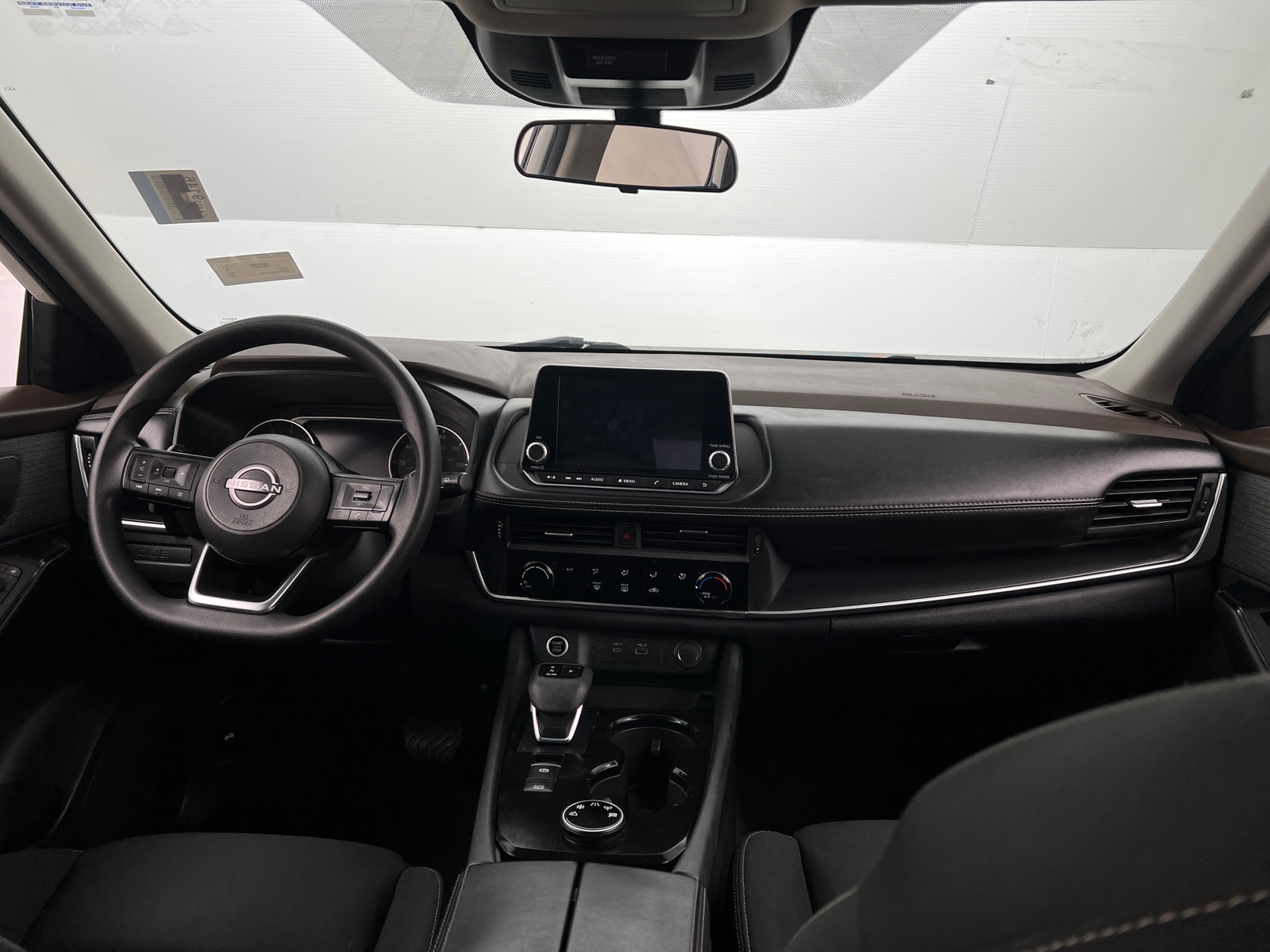 Thumbnail: 2023 Nissan Rogue - 3