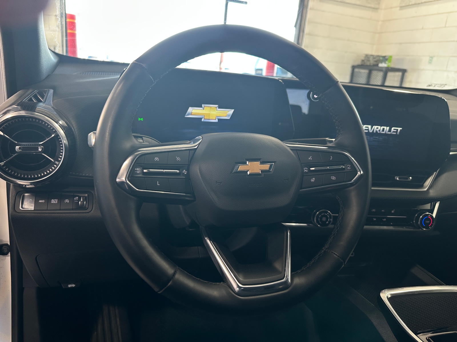 Thumbnail: 2025 Chevrolet Equinox - 5