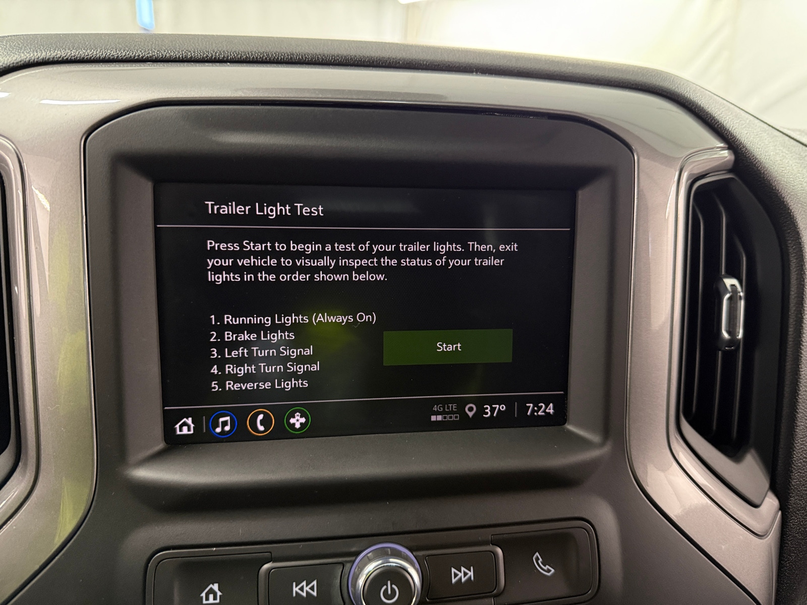 Thumbnail: 2024 Chevrolet Silverado 2500 - 4