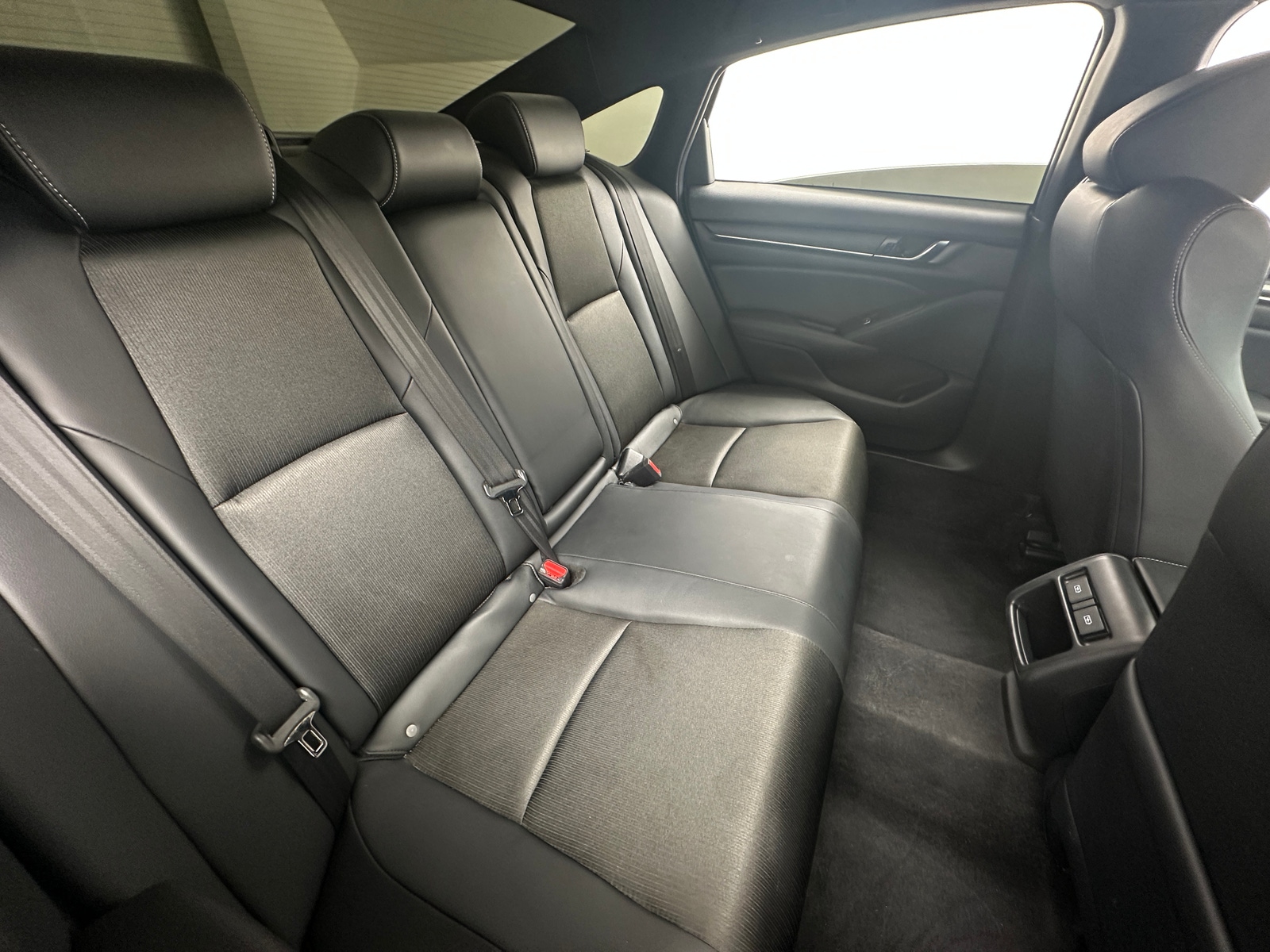 Thumbnail: 2022 Honda Accord - 6