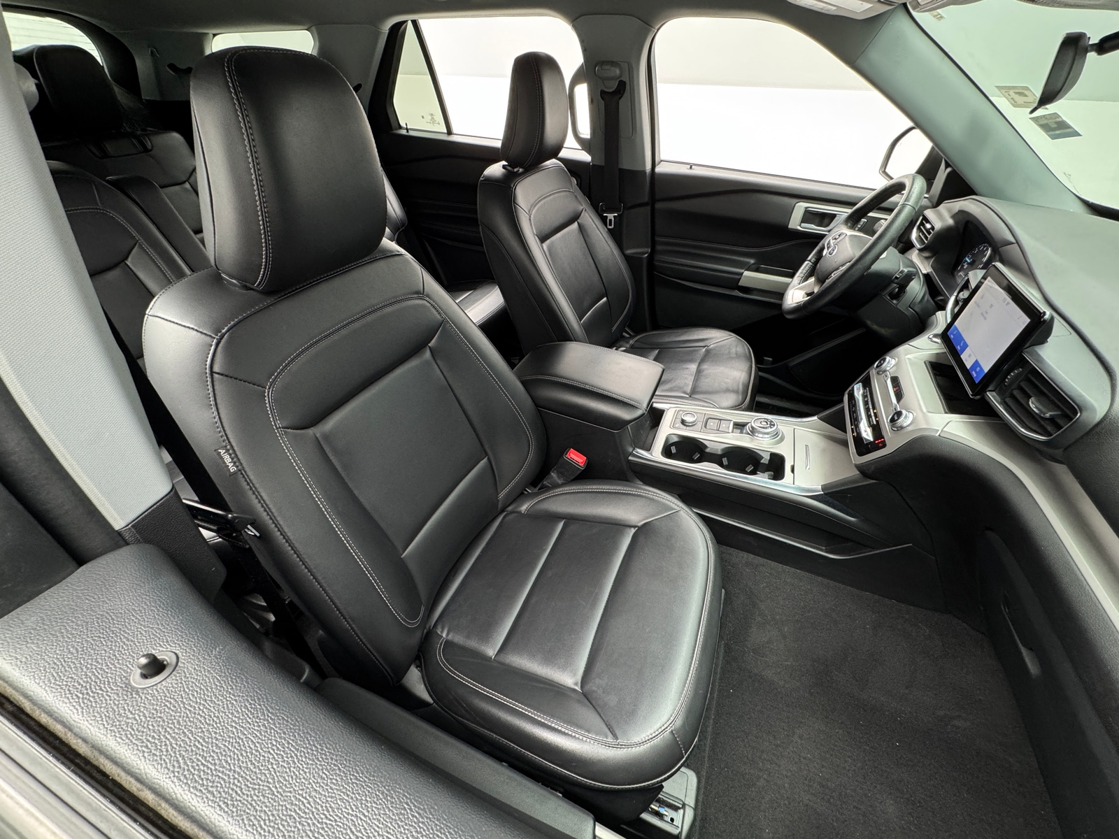 Thumbnail: 2022 Ford Explorer - 2