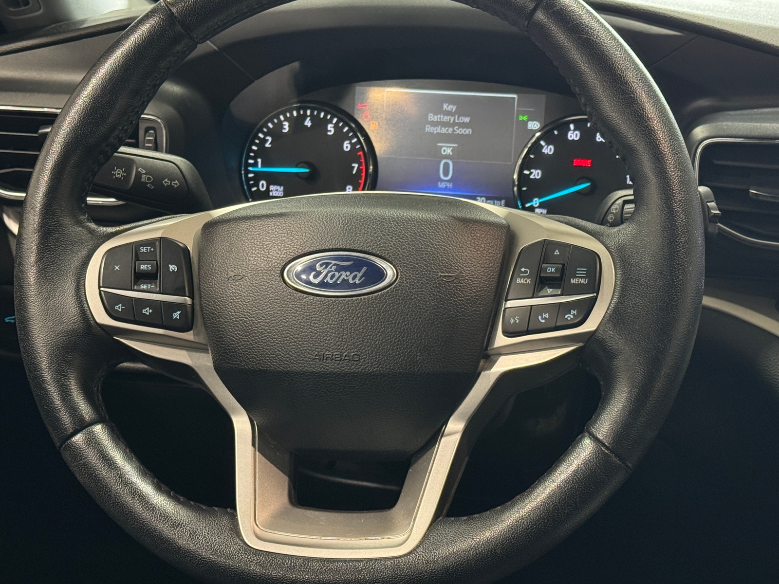 Thumbnail: 2022 Ford Explorer - 5