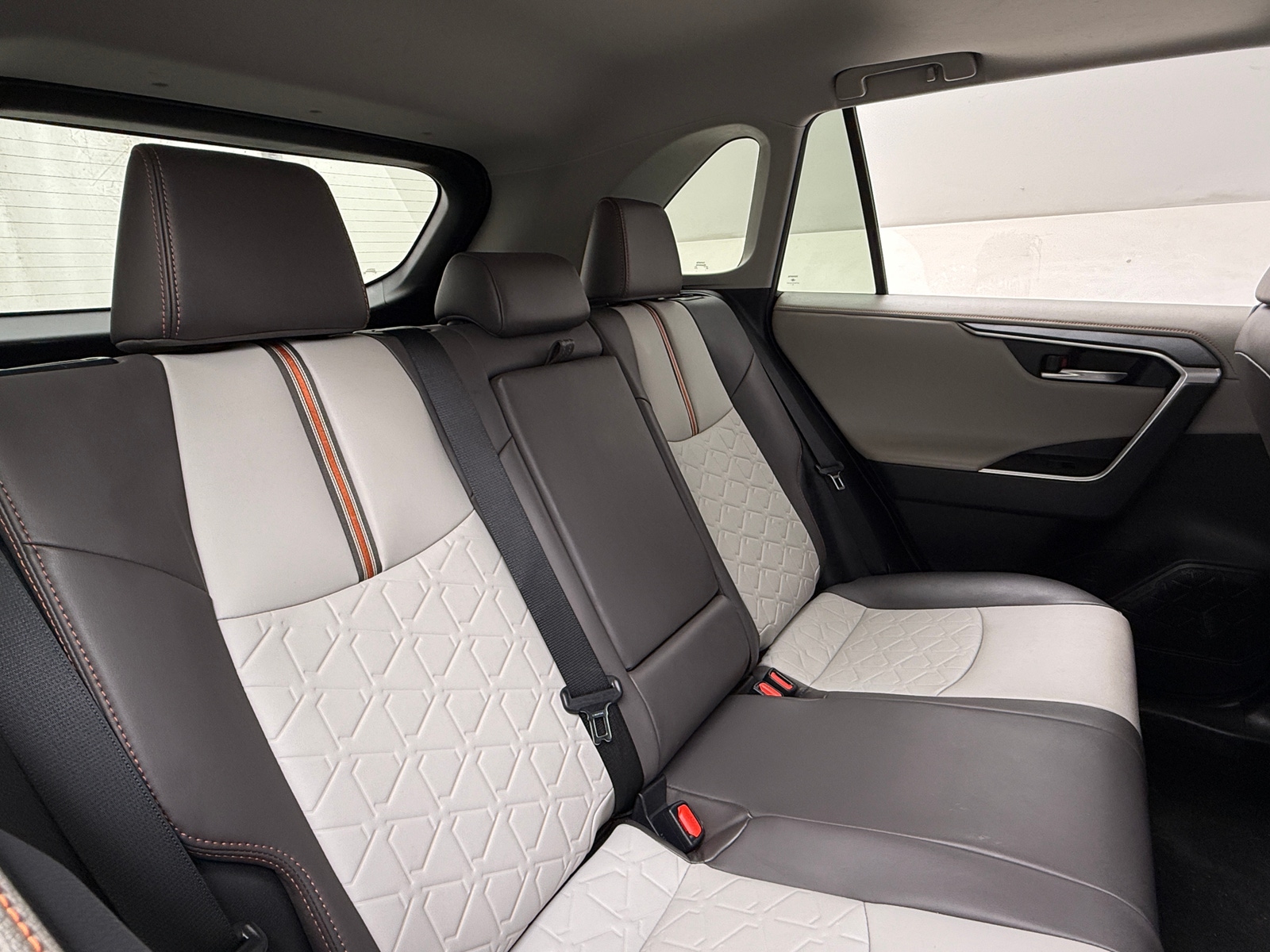 Thumbnail: 2019 Toyota RAV4 - 5