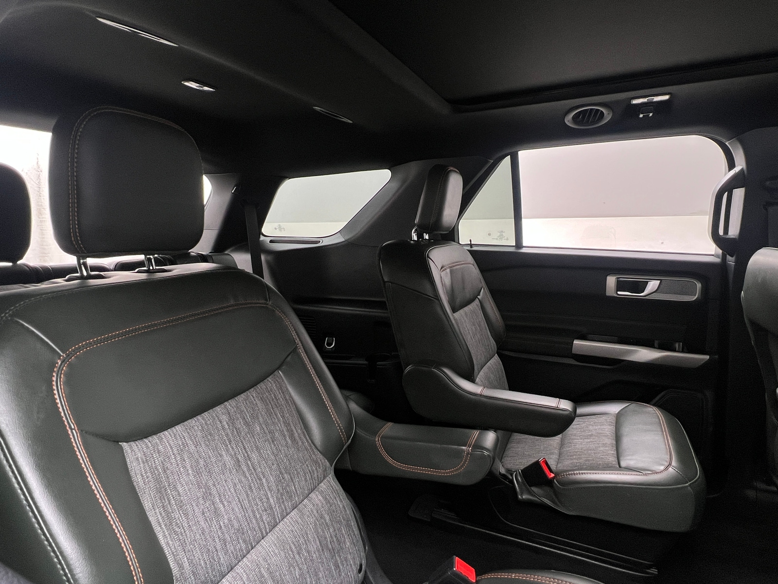 Thumbnail: 2023 Ford Explorer - 6