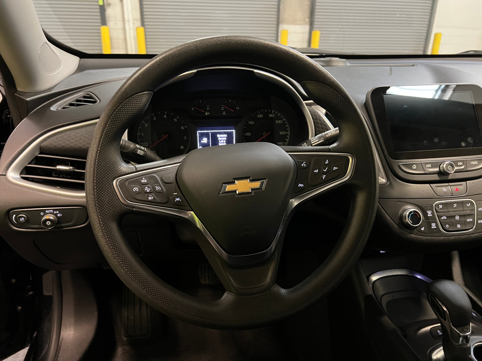 Thumbnail: 2024 Chevrolet Malibu - 5