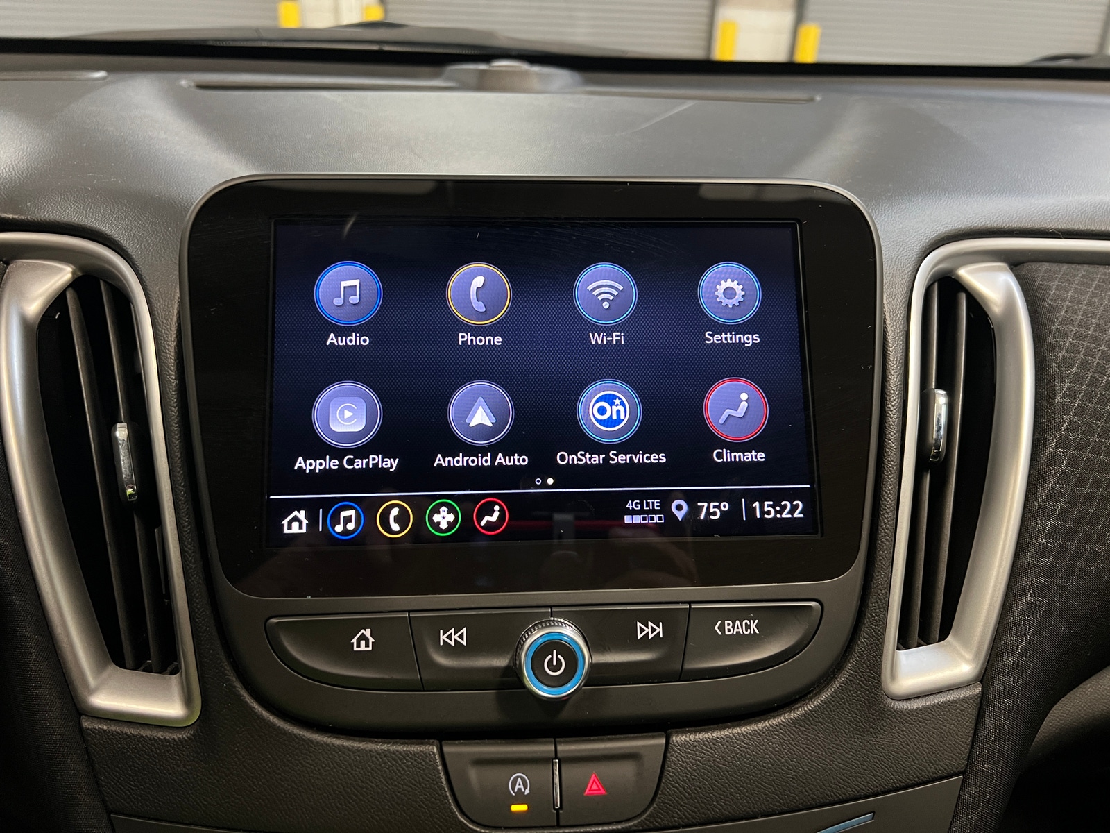 Thumbnail: 2024 Chevrolet Malibu - 4