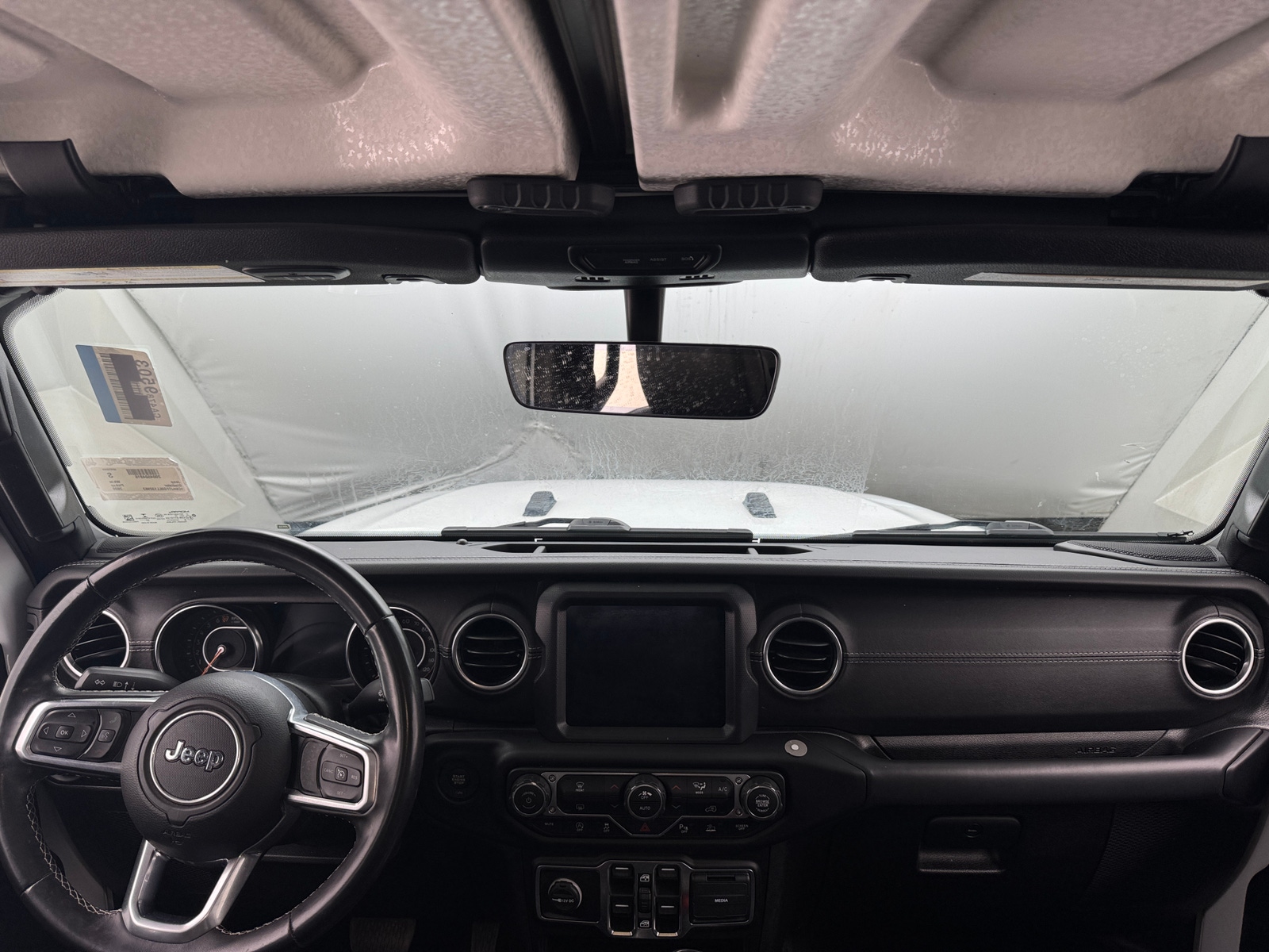 Thumbnail: 2020 Jeep Gladiator - 3