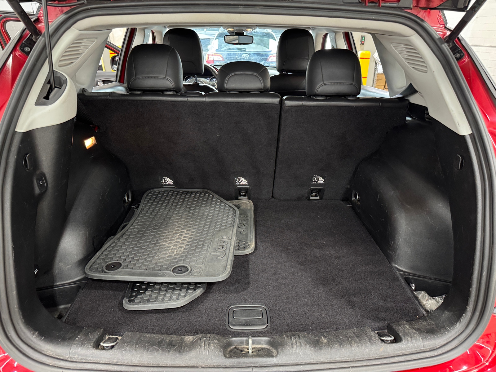 Thumbnail: 2018 Jeep Compass - 6