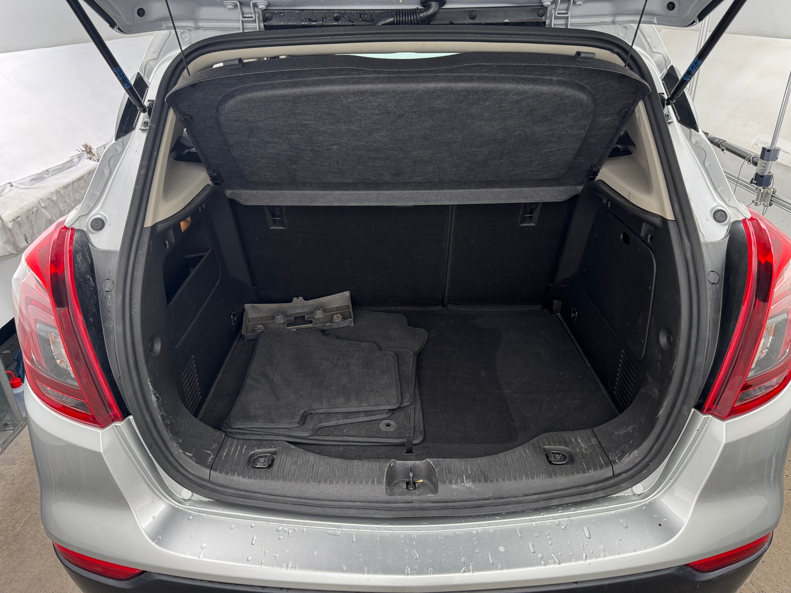 Thumbnail: 2017 Buick Encore - 7