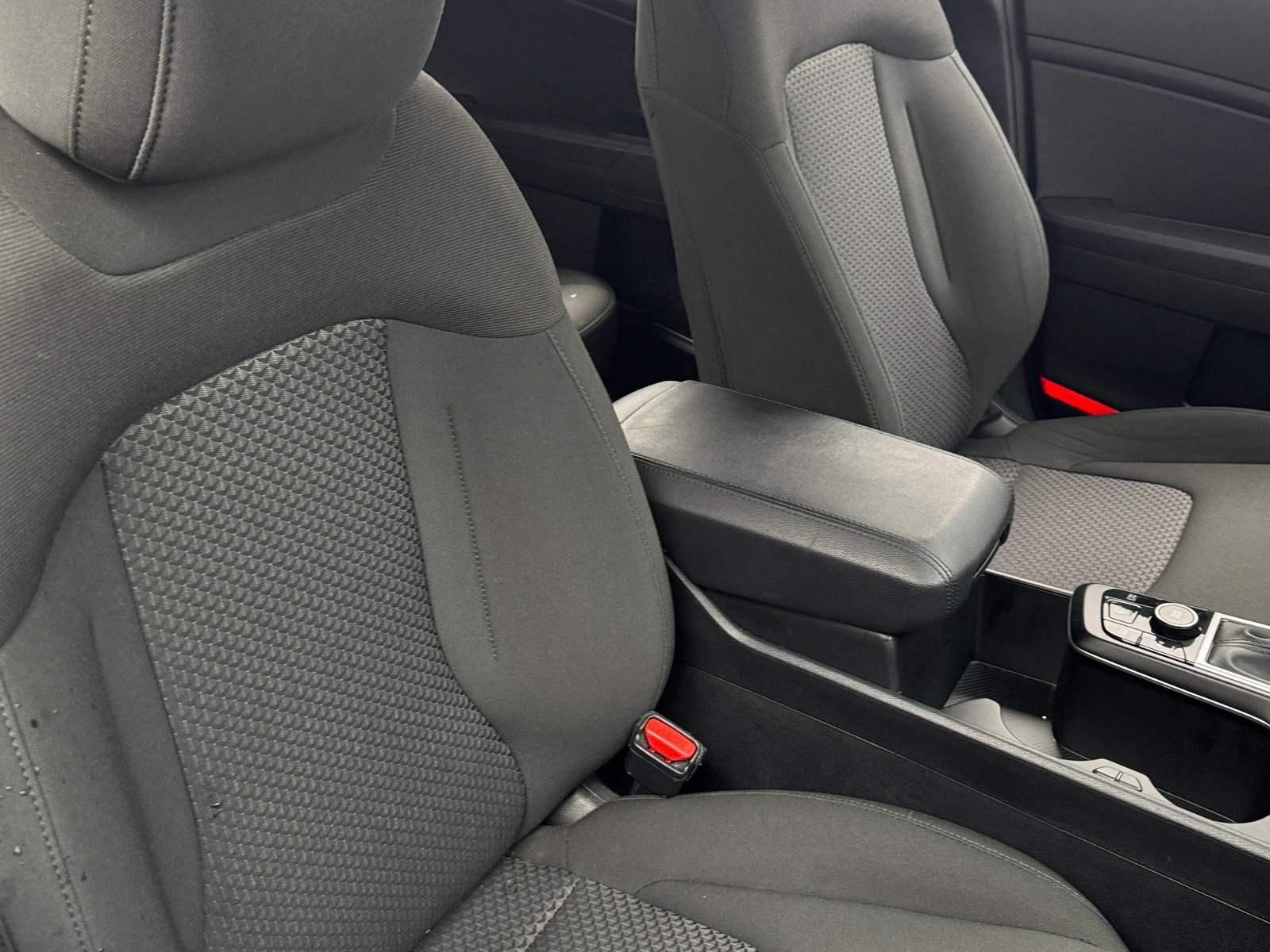 Thumbnail: 2025 Kia Sportage - 2