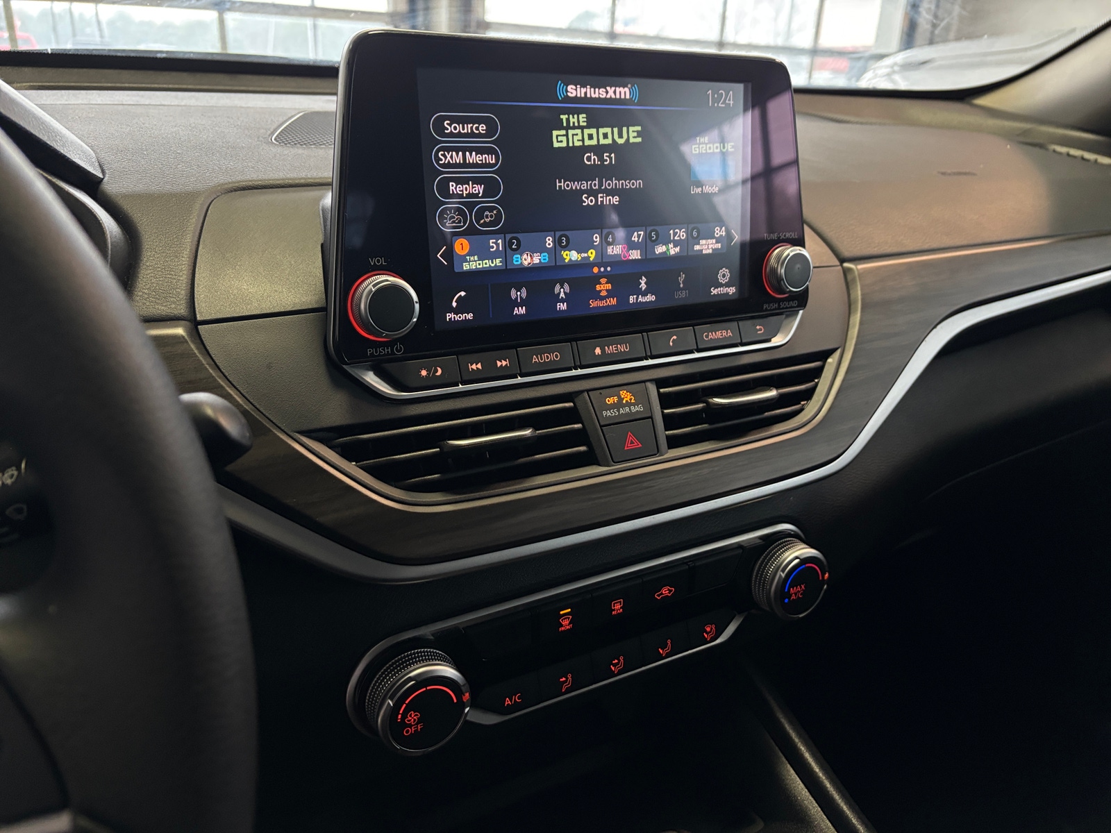 Thumbnail: 2025 Nissan Altima - 4