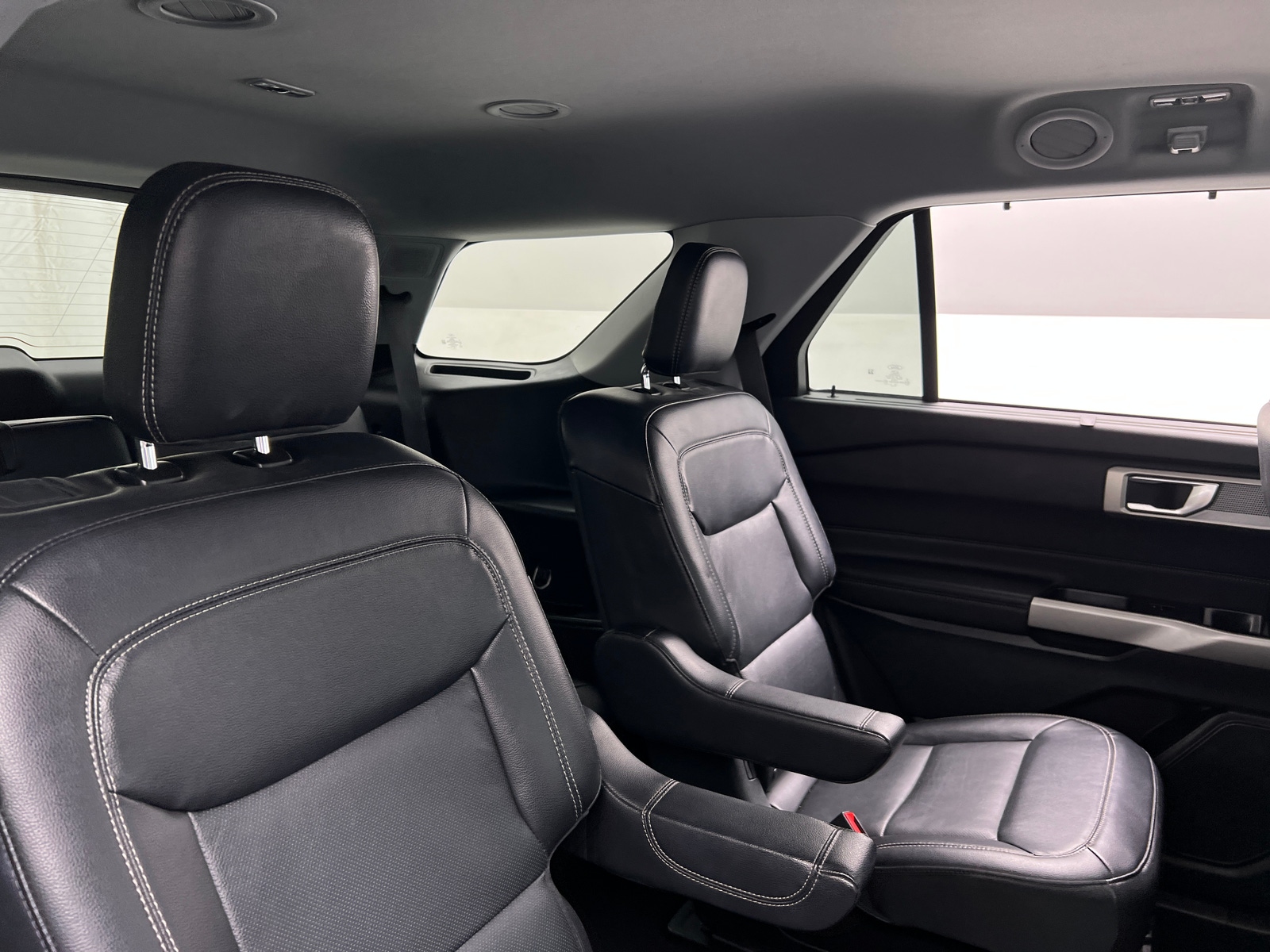 Thumbnail: 2023 Ford Explorer - 5