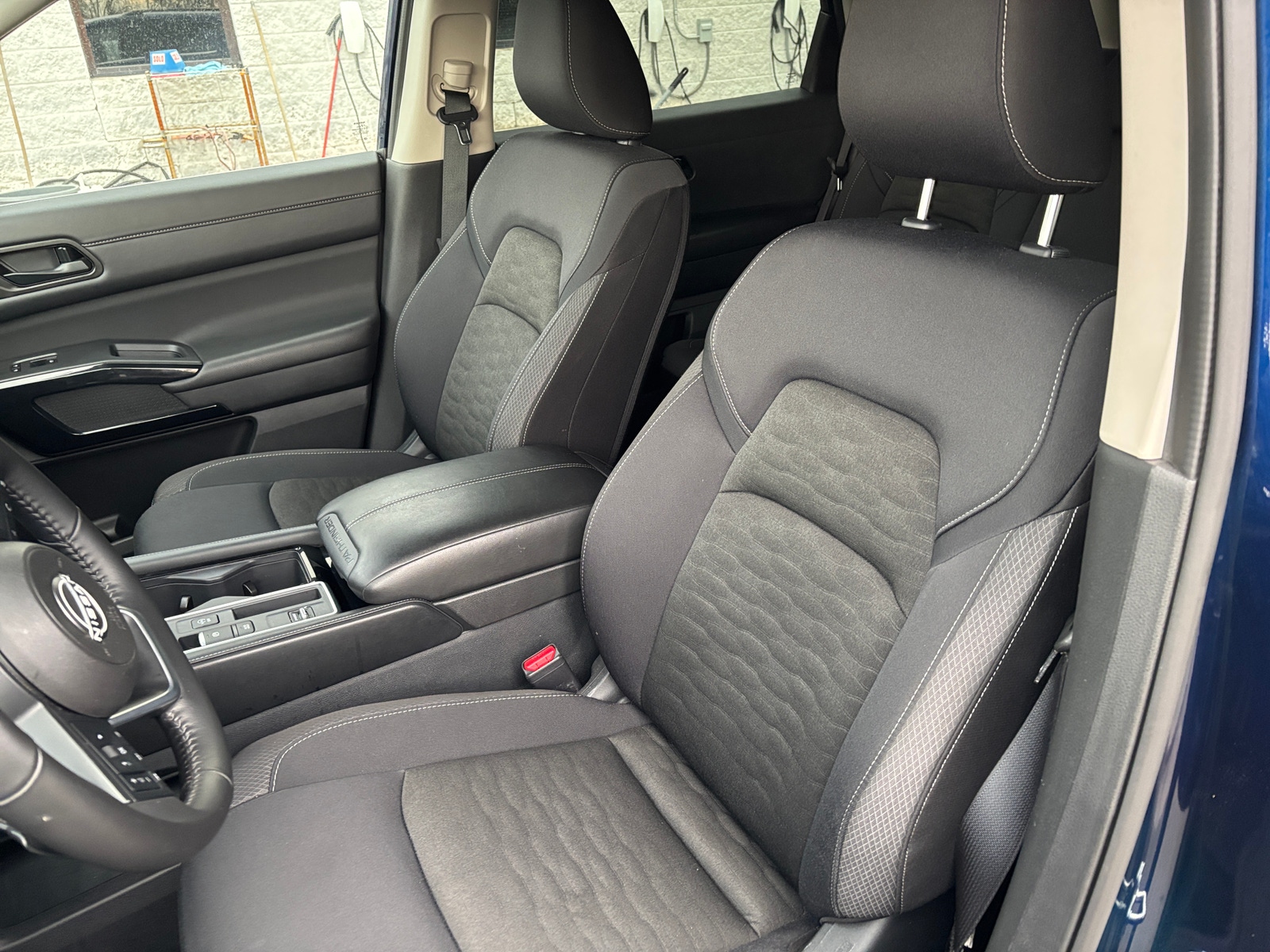 Thumbnail: 2025 Nissan Pathfinder - 2